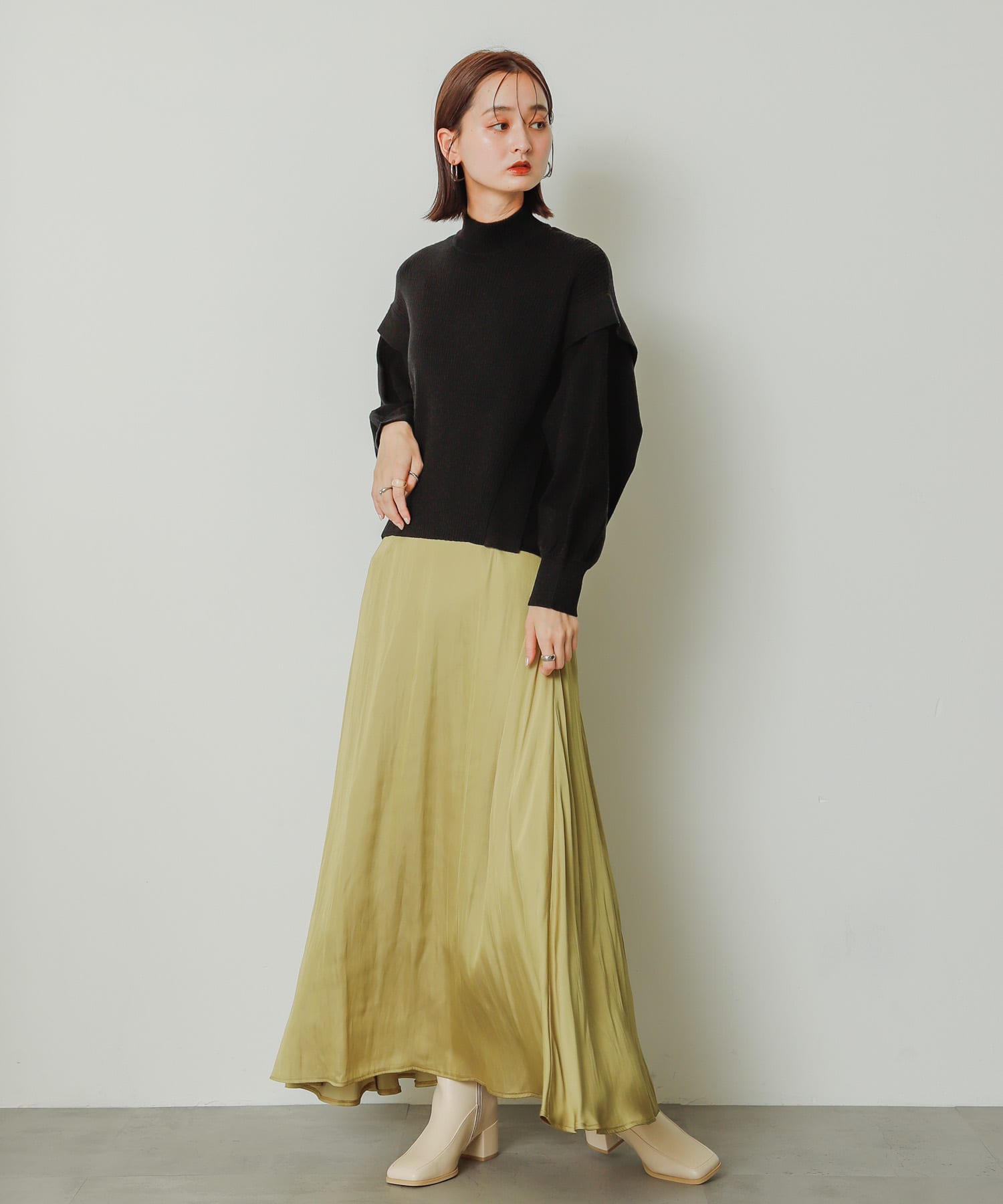 ワイドスクエアショートブーツ IVORY M