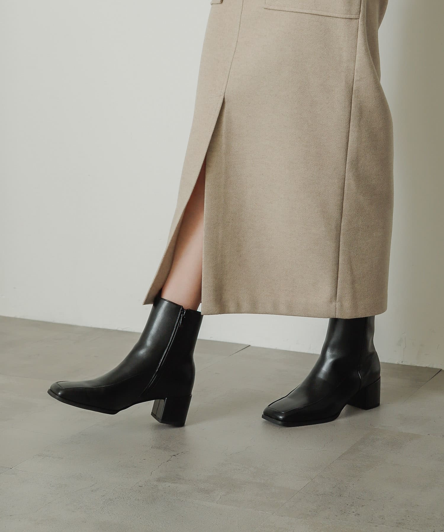 ワイドスクエアショートブーツ BLACK S