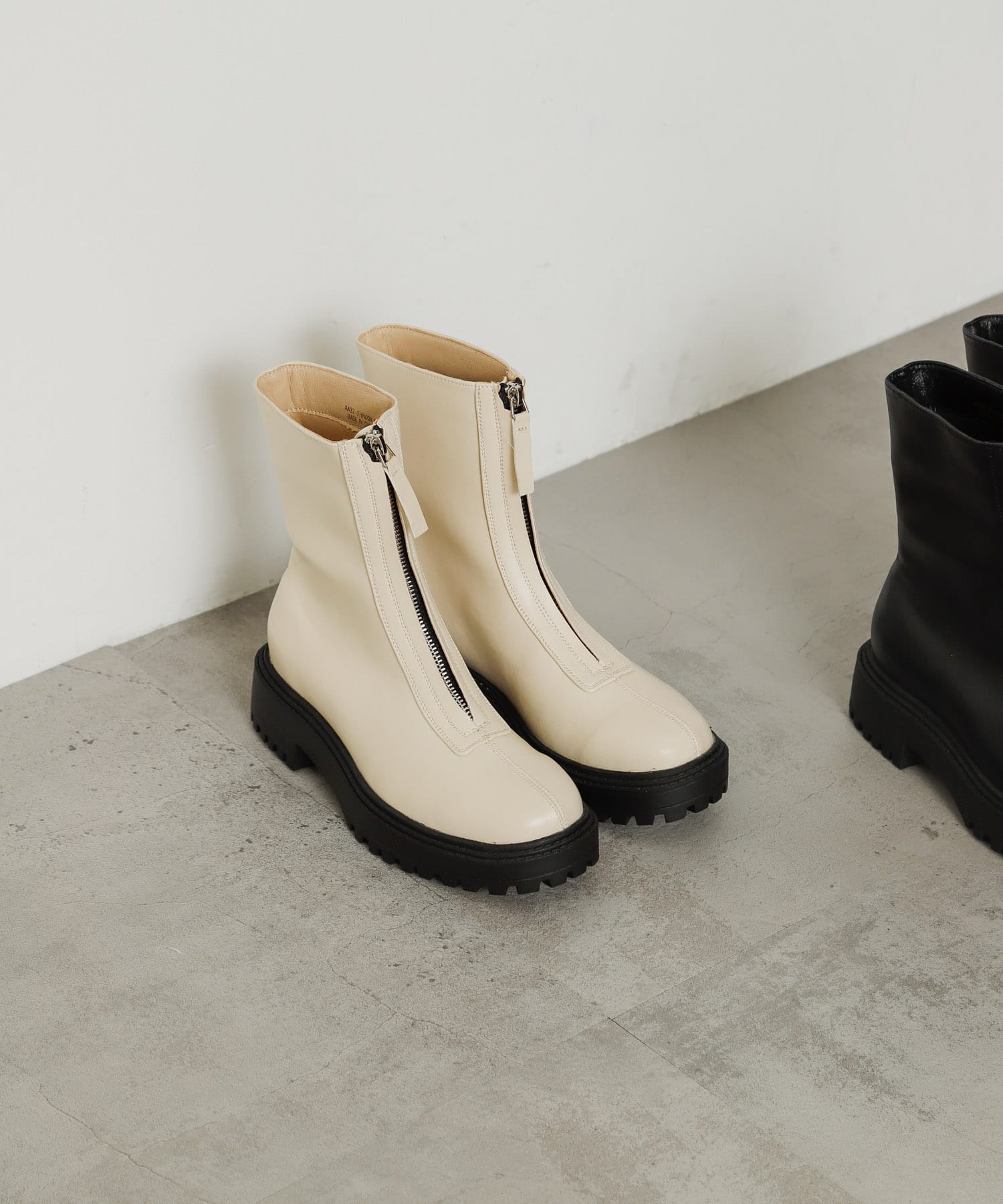 センタージップブーツ IVORY S
