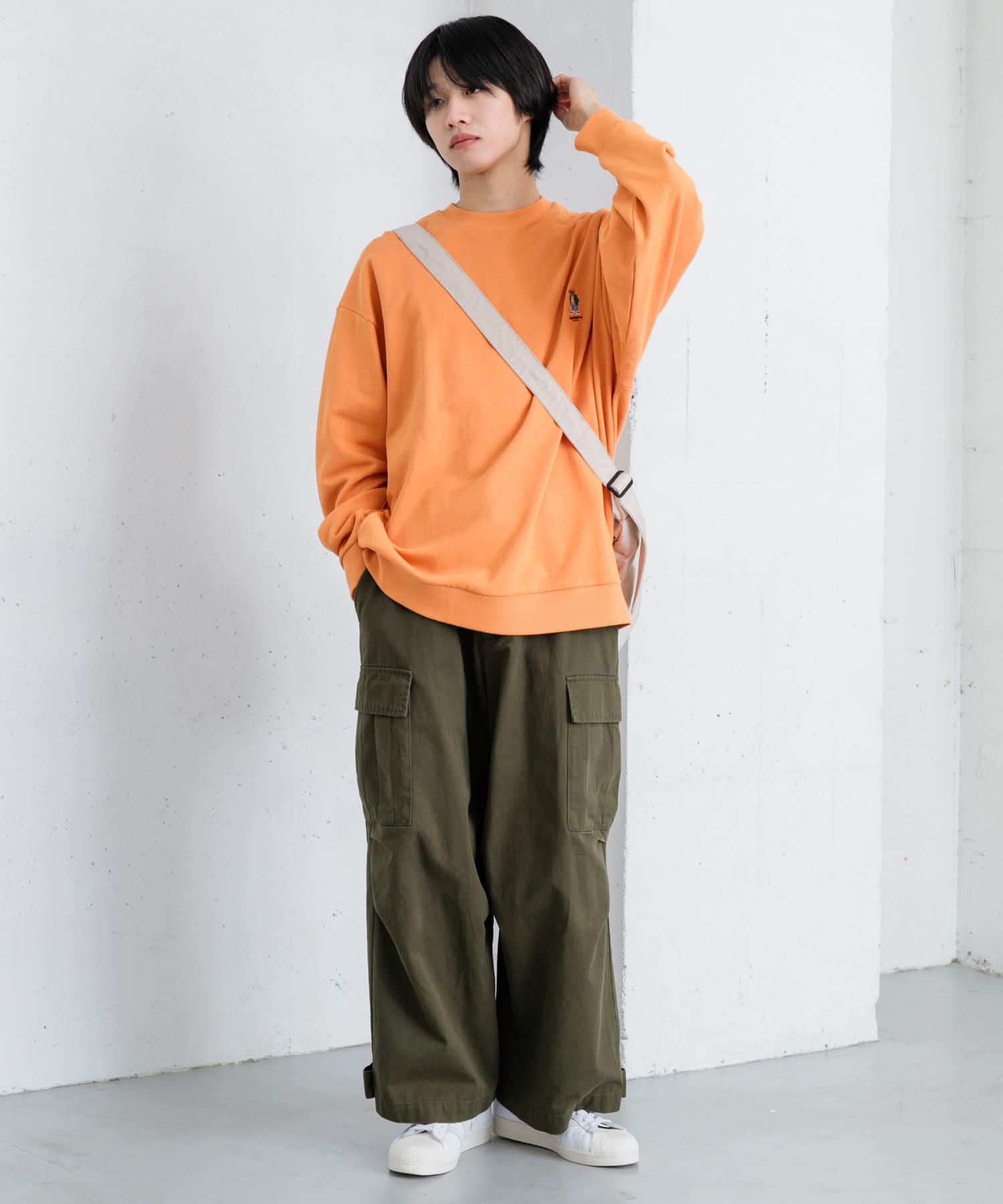 ORANGE
