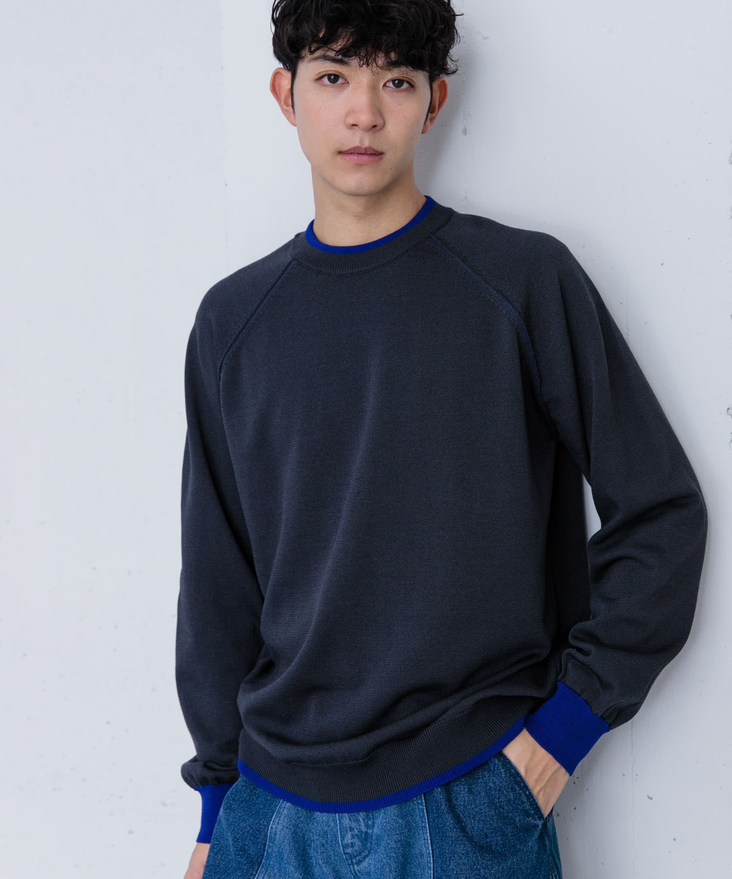 GRY×BLU