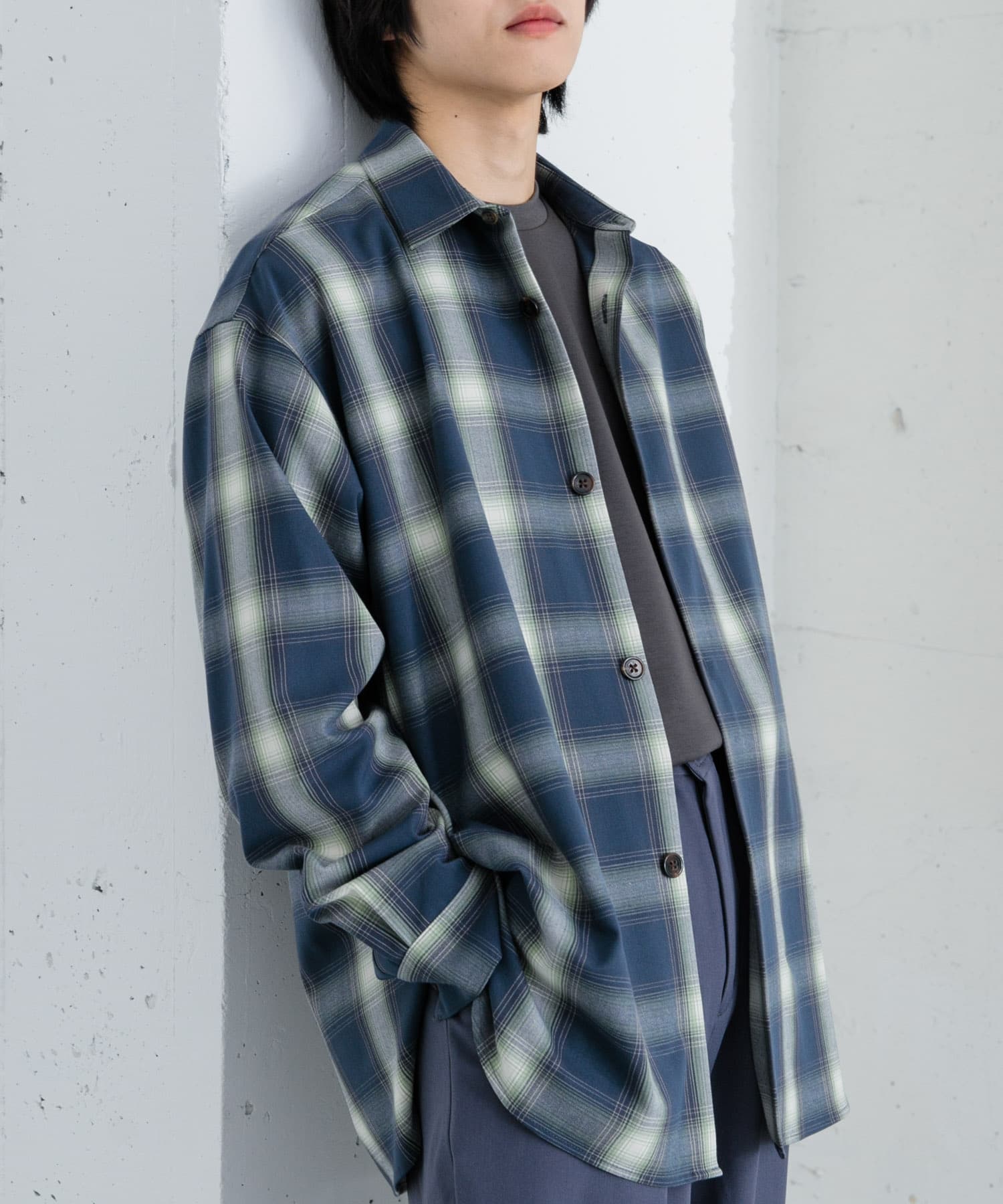 NVY×GRN