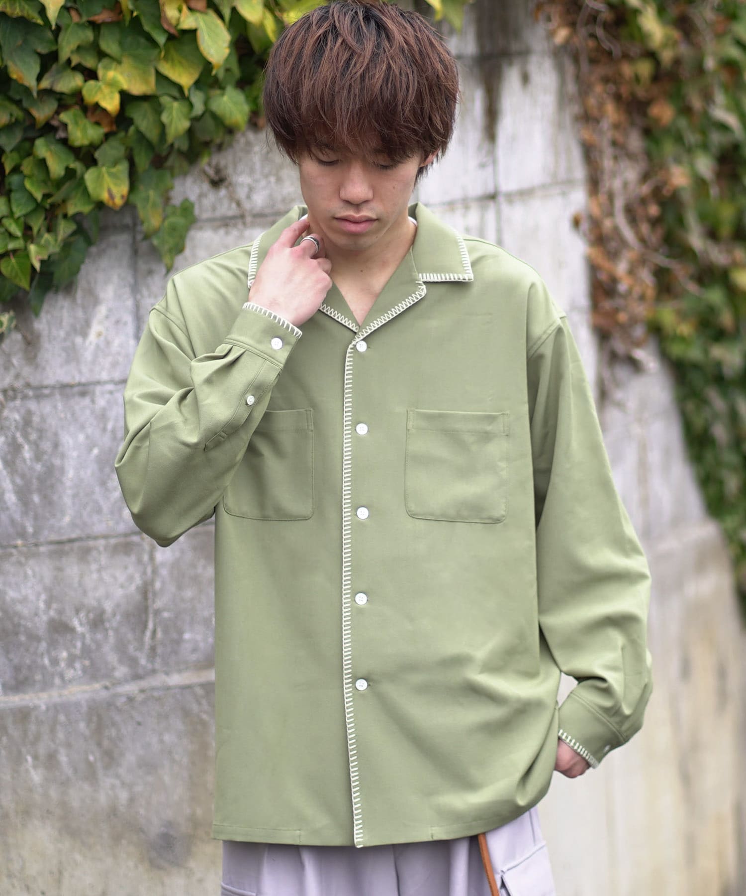 KHAKI
