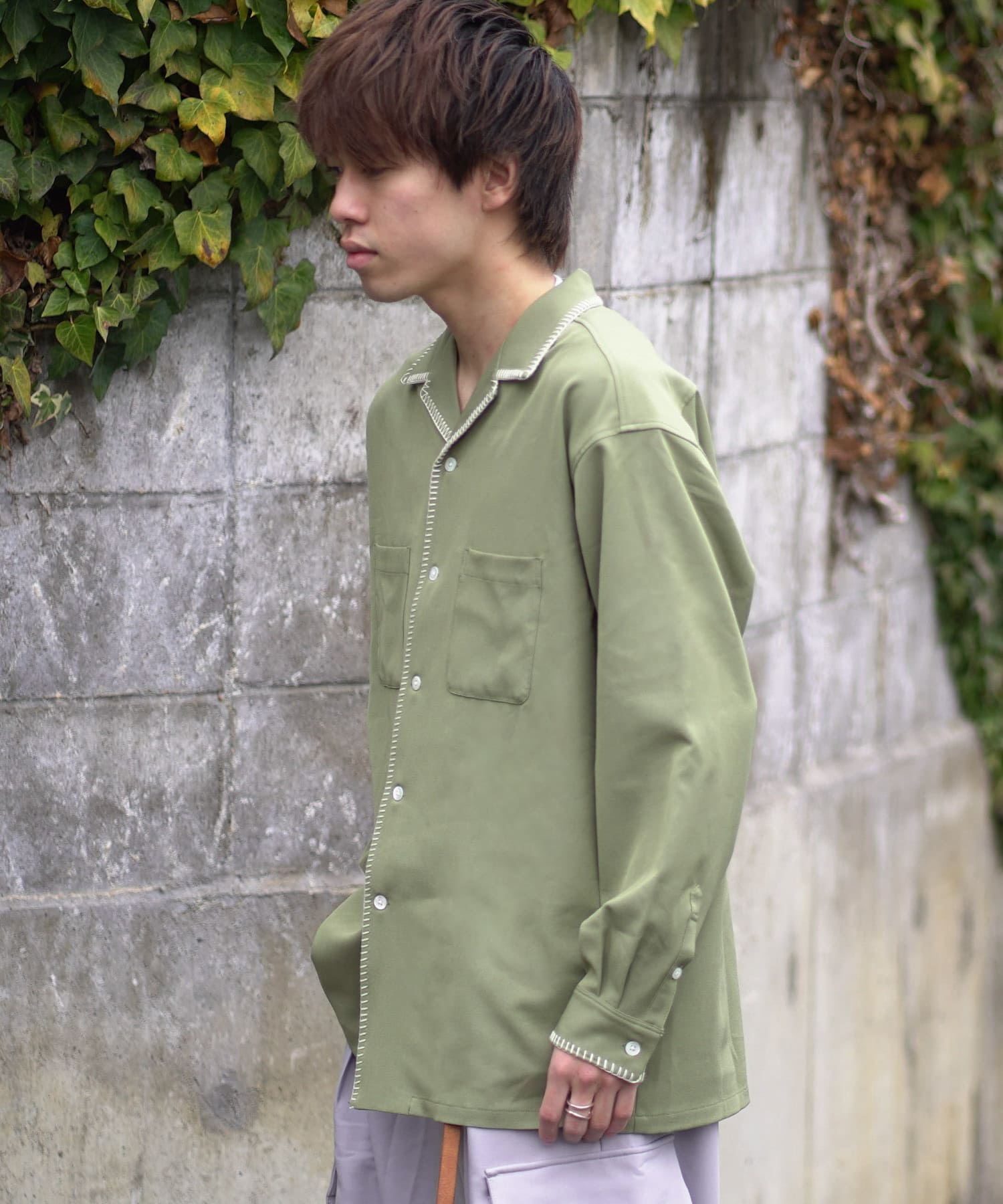 KHAKI