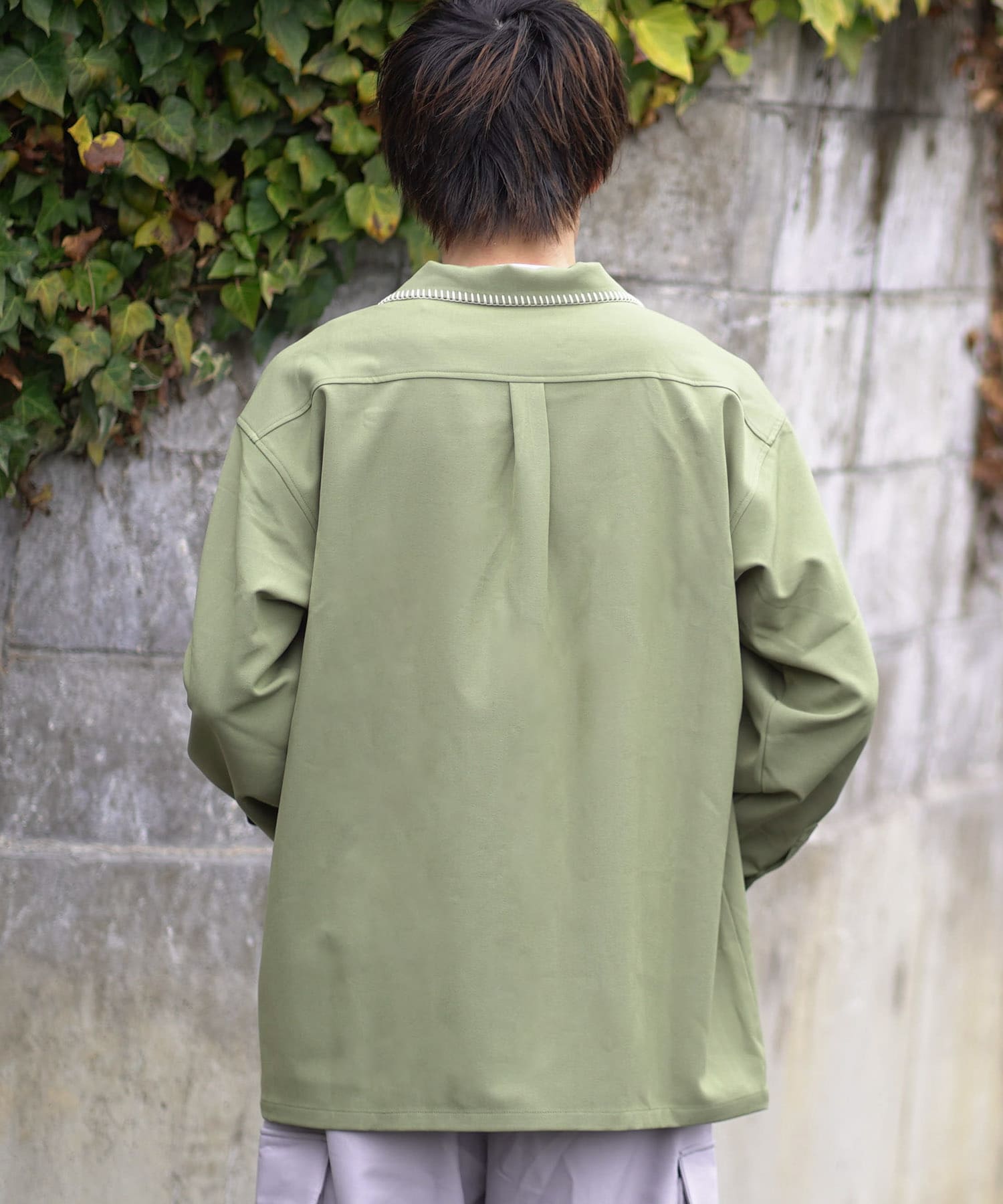 KHAKI