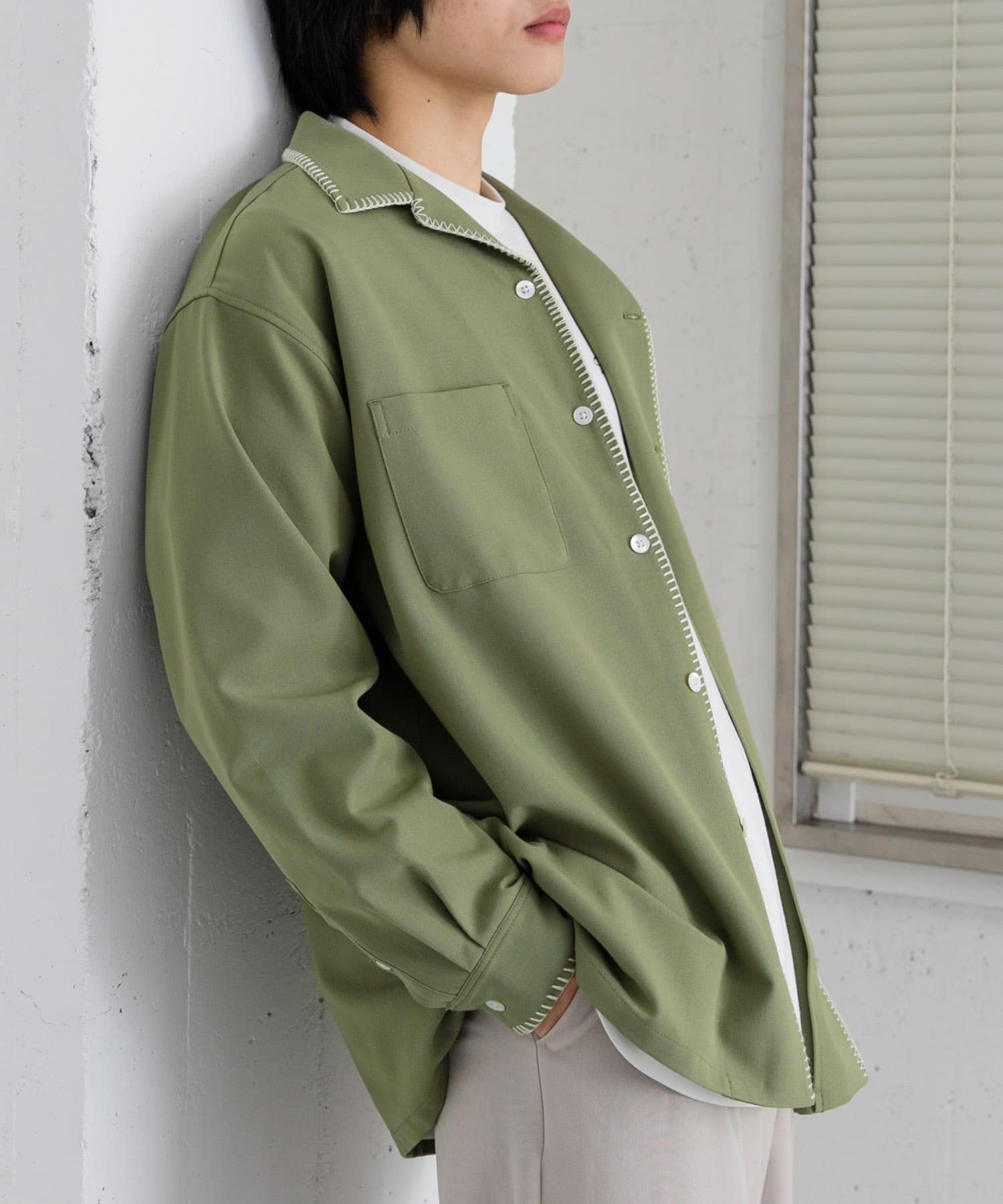 KHAKI