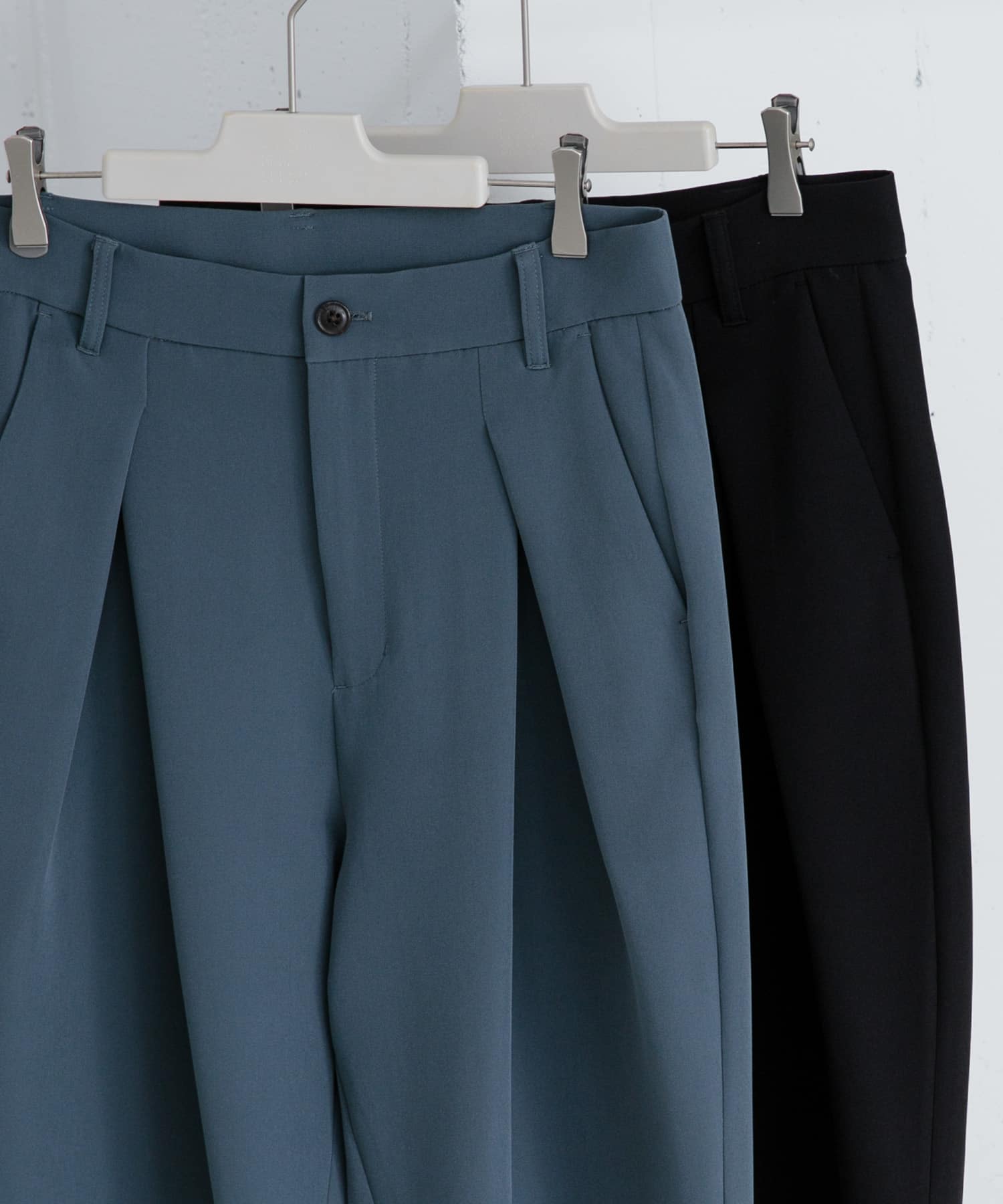 インバーテッドタックスラックス BLUE M