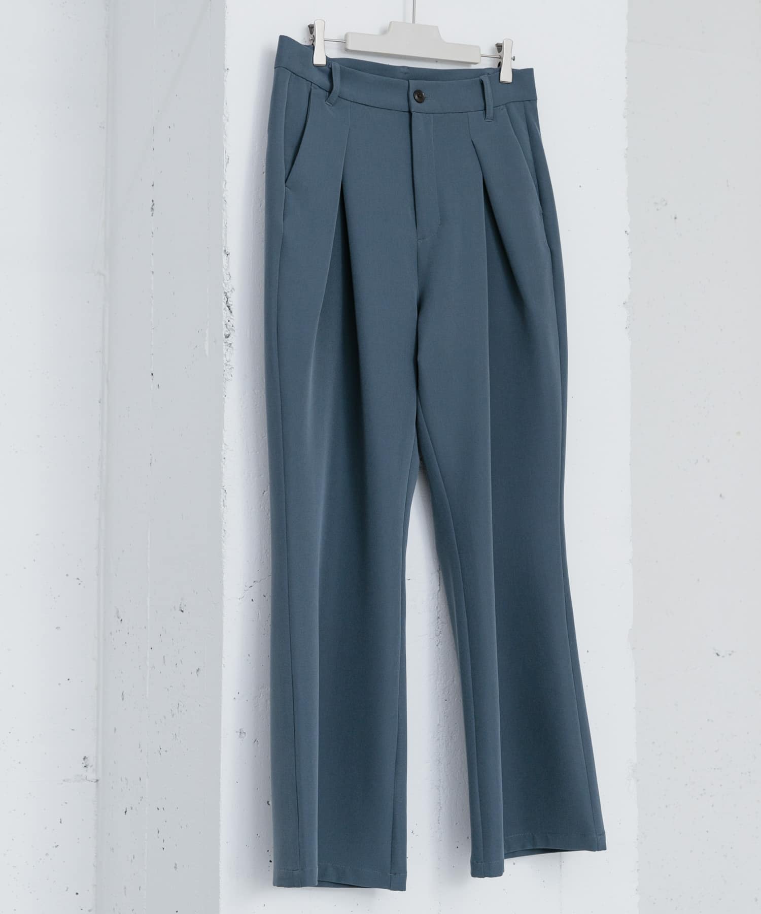 インバーテッドタックスラックス BLUE M