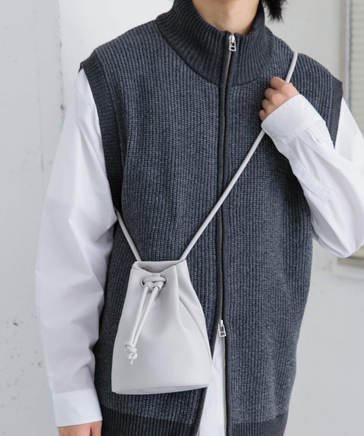 フェイクレザー2WAYキンチャクバッグ GREIGE one