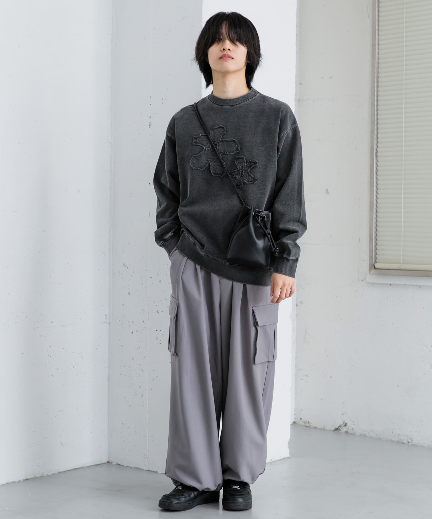 フェイクレザー2WAYキンチャクバッグ GREIGE one