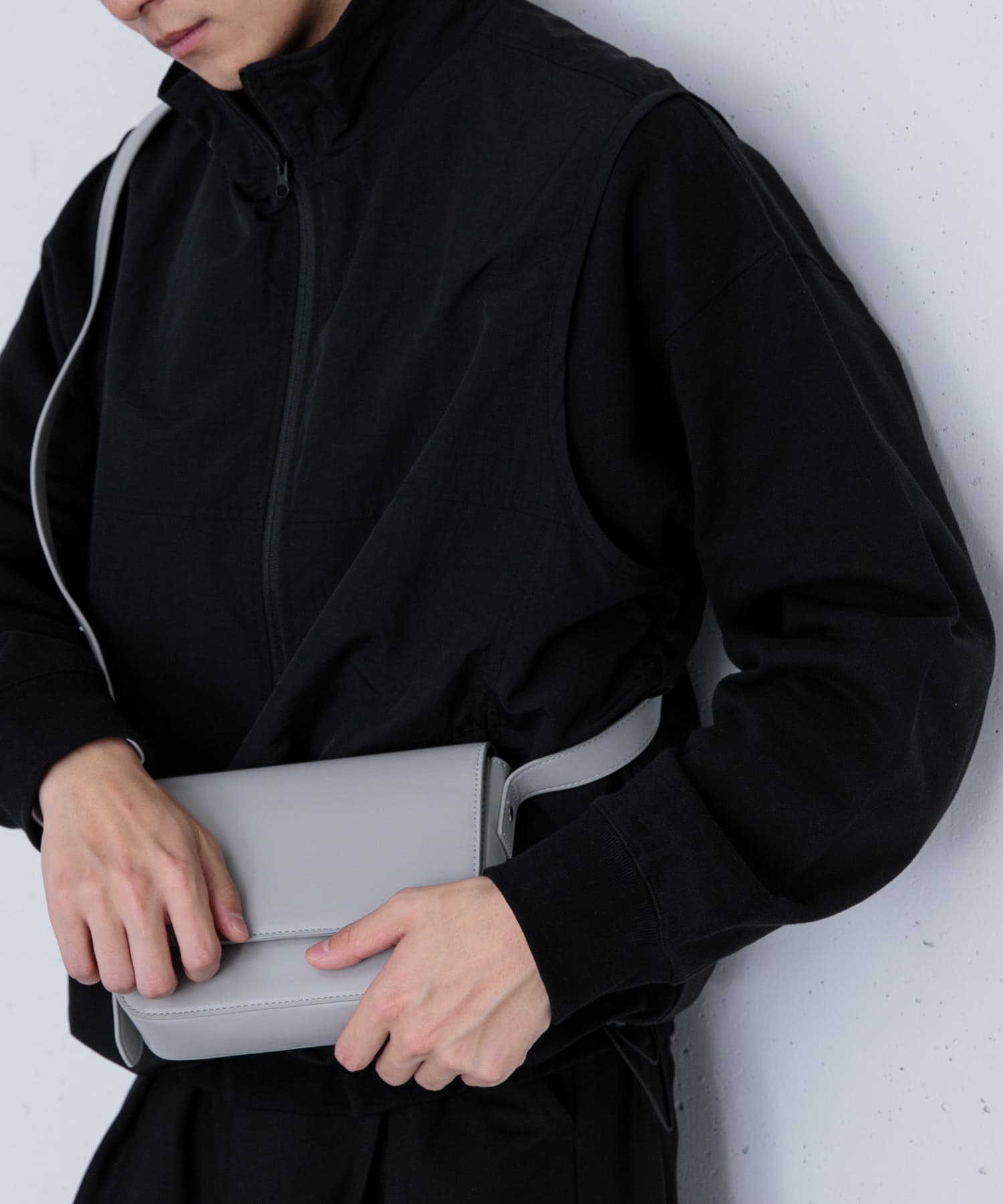 フェイクレザースクエアフラップショルダー GREIGE one