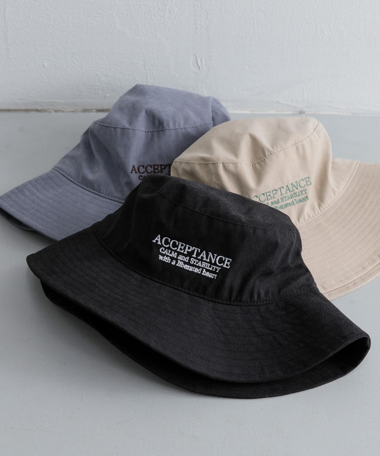 ピーチキモウロゴシシュウバケットハット BLACK one