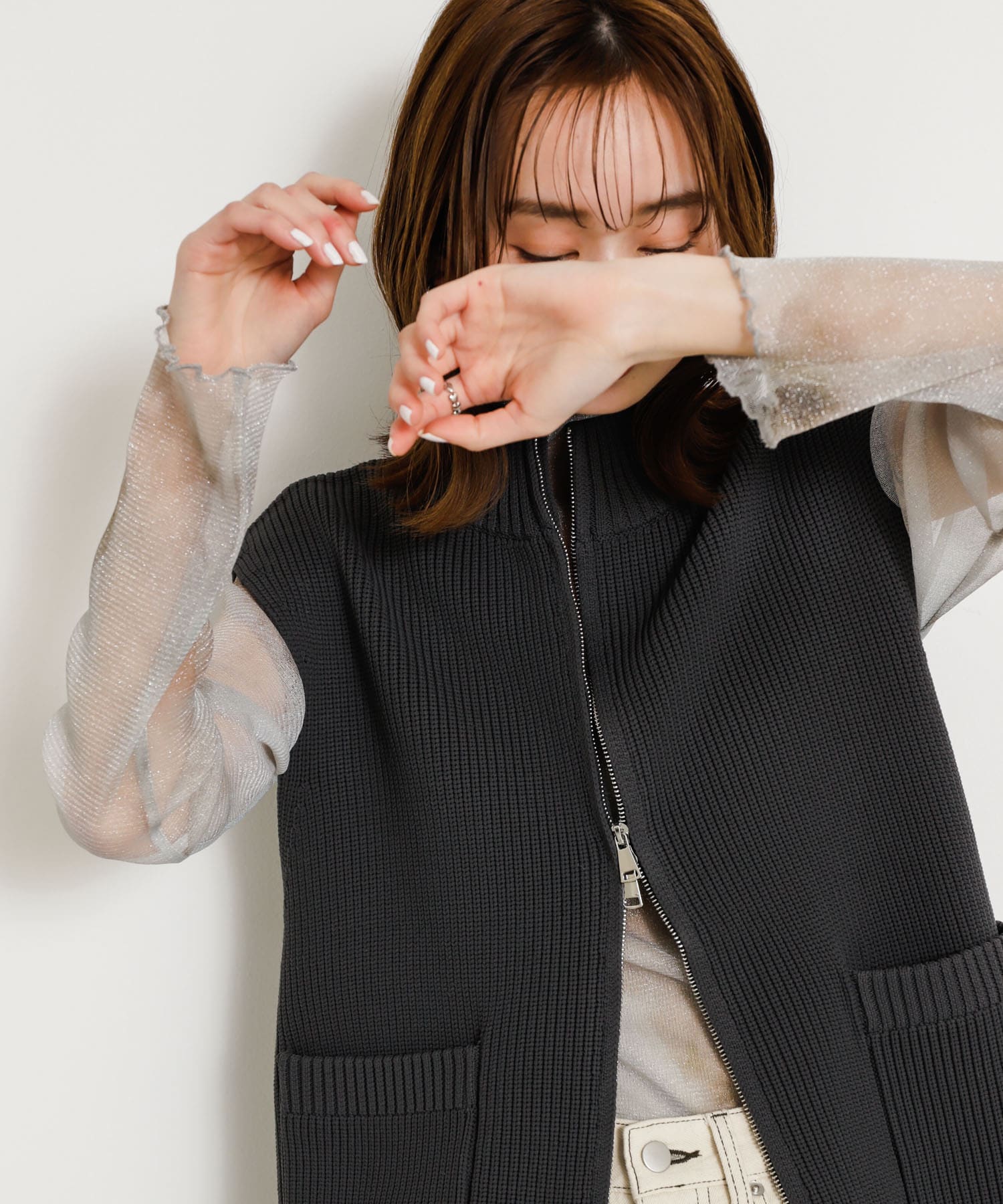 ジップニットベスト(one CHARCOAL): トップス｜URBAN RESEARCH