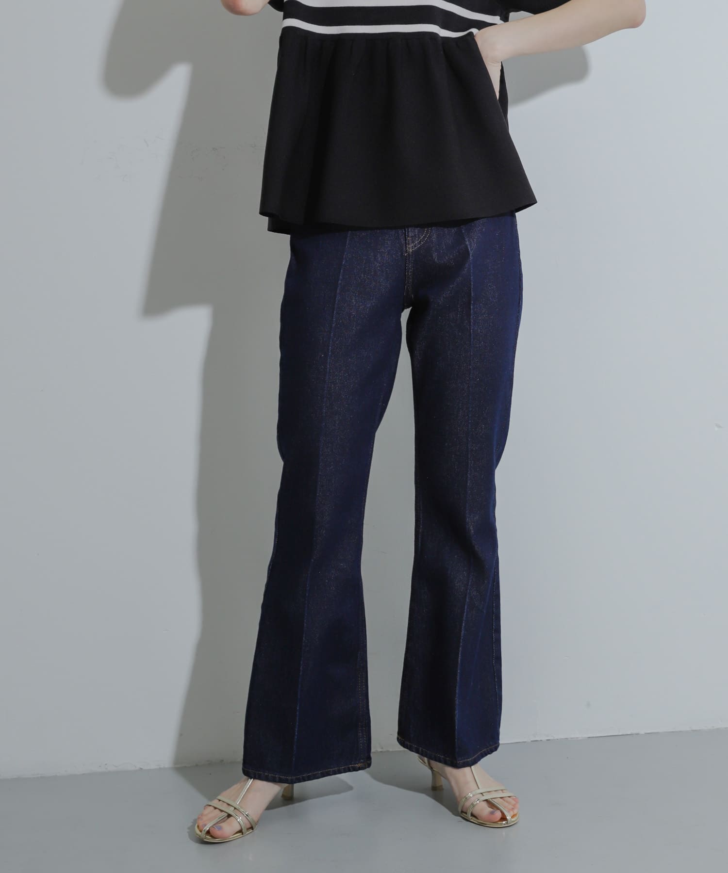 センタープレスフレアデニム ONE WASH XS