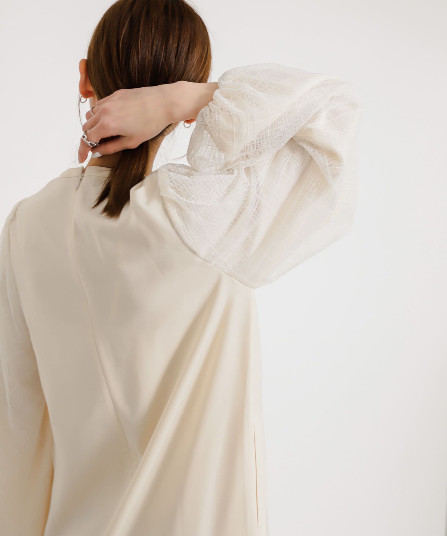 身長：169cm サイズ：one