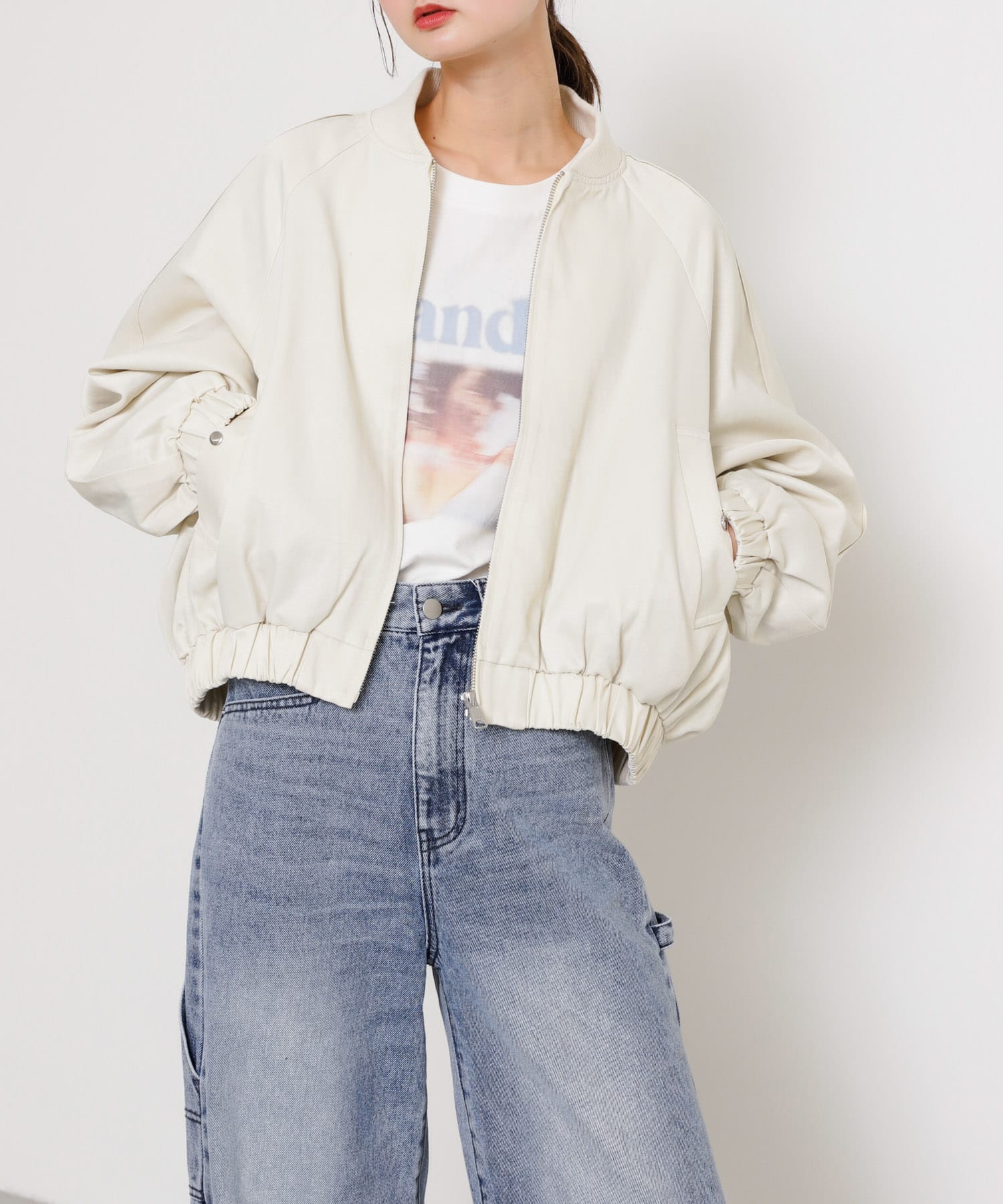 OFF WHITE