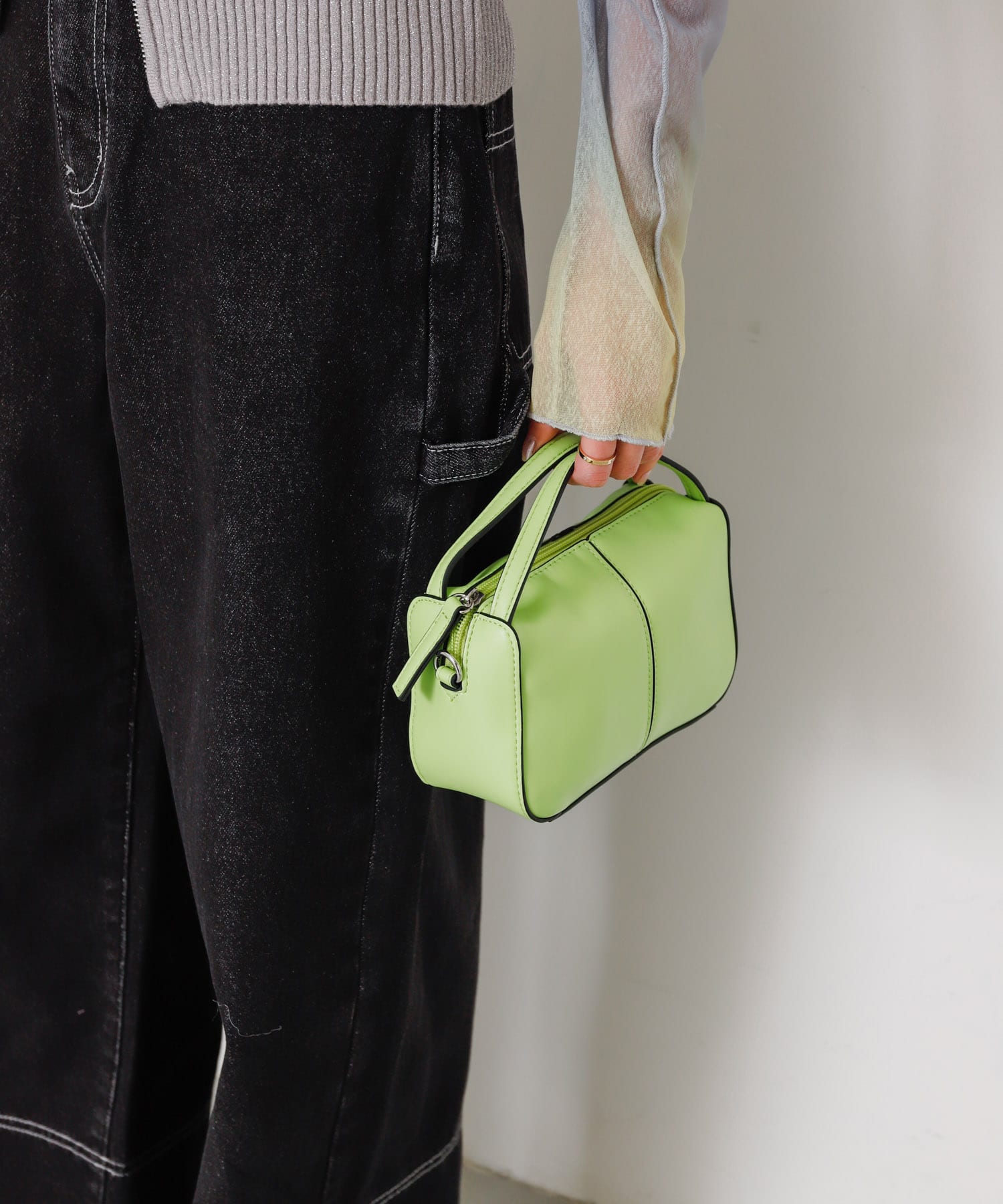 2WAYセンターシームプチショルダーバッグ LIME one