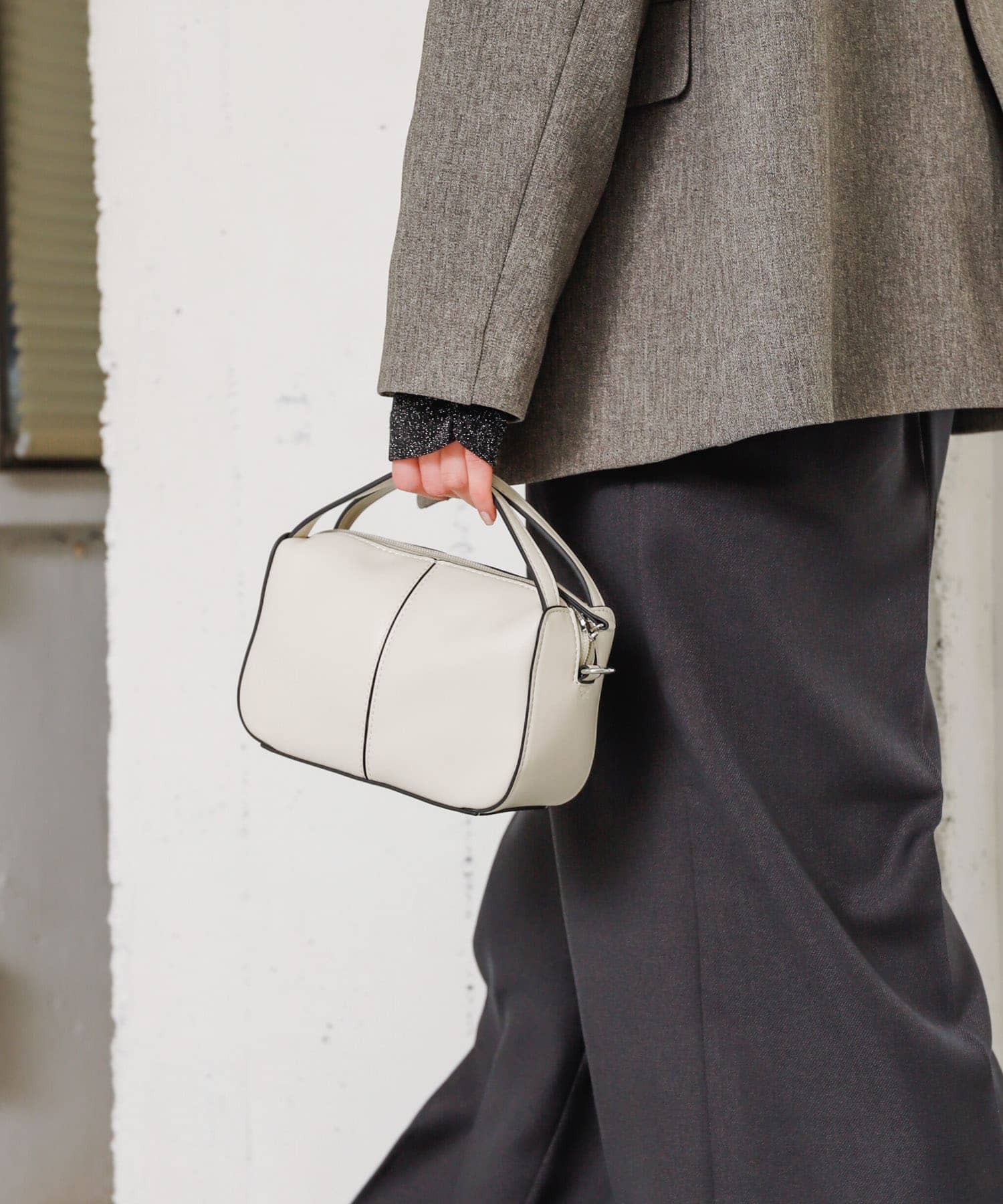 2WAYセンターシームプチショルダーバッグ IVORY one