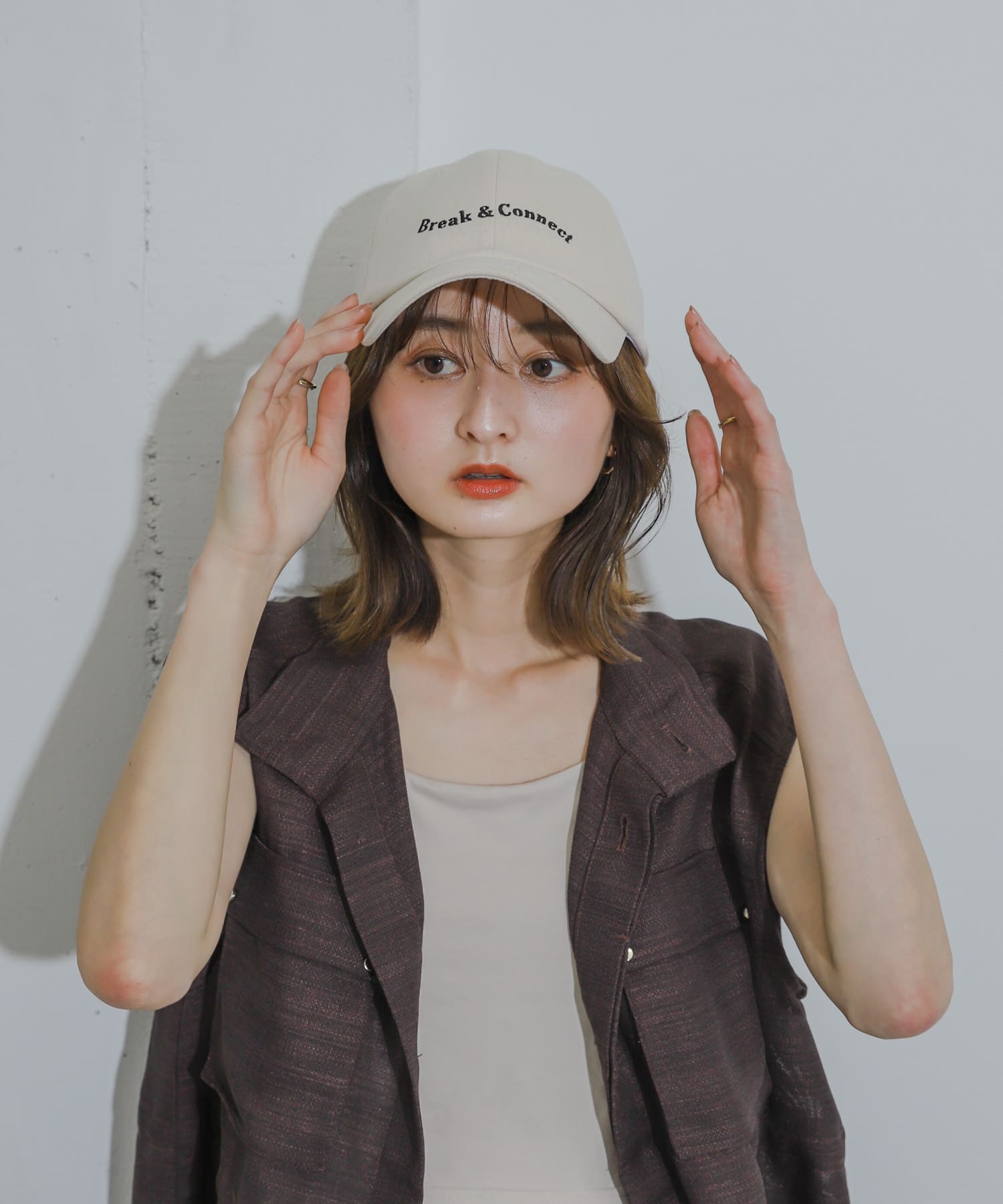 ロゴキャップ IVORY one