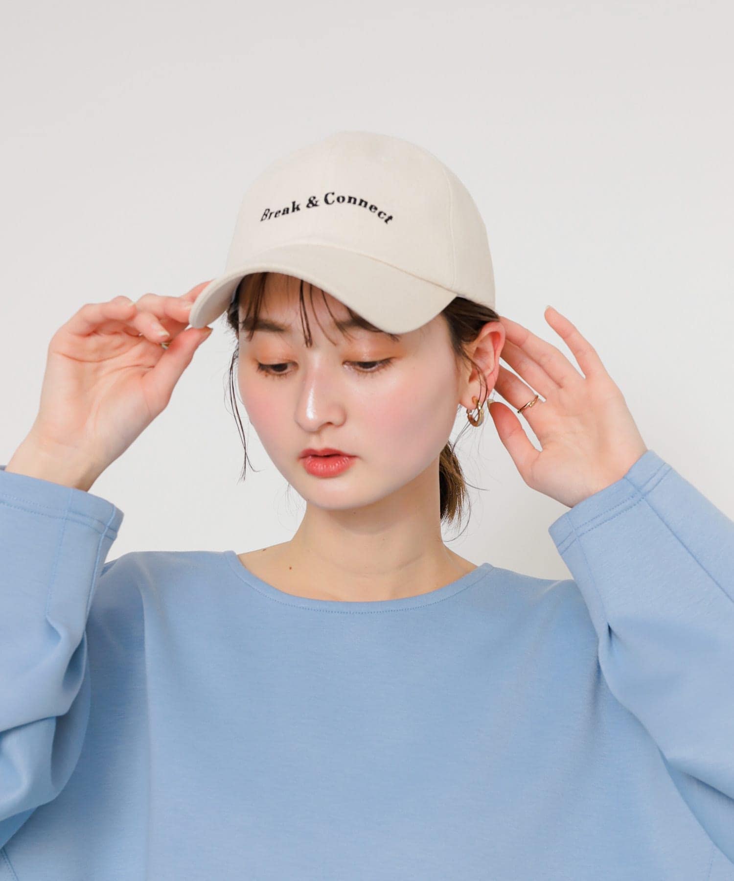 ロゴキャップ IVORY one