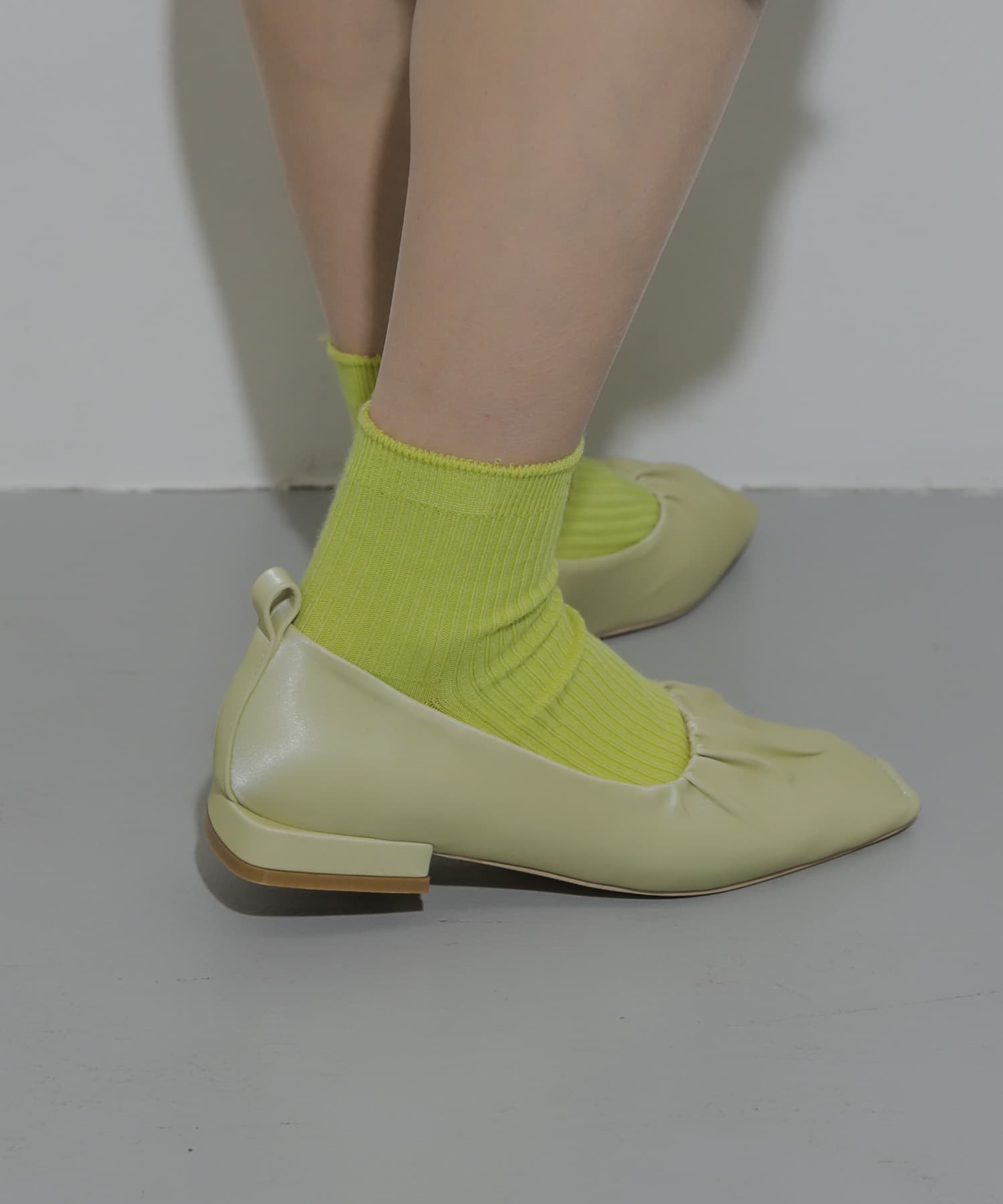 シャイニーギャザーフラットシューズ YELLOW S