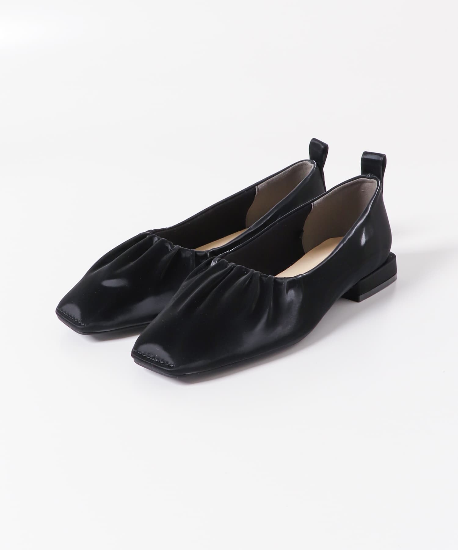 シャイニーギャザーフラットシューズ BLACK S