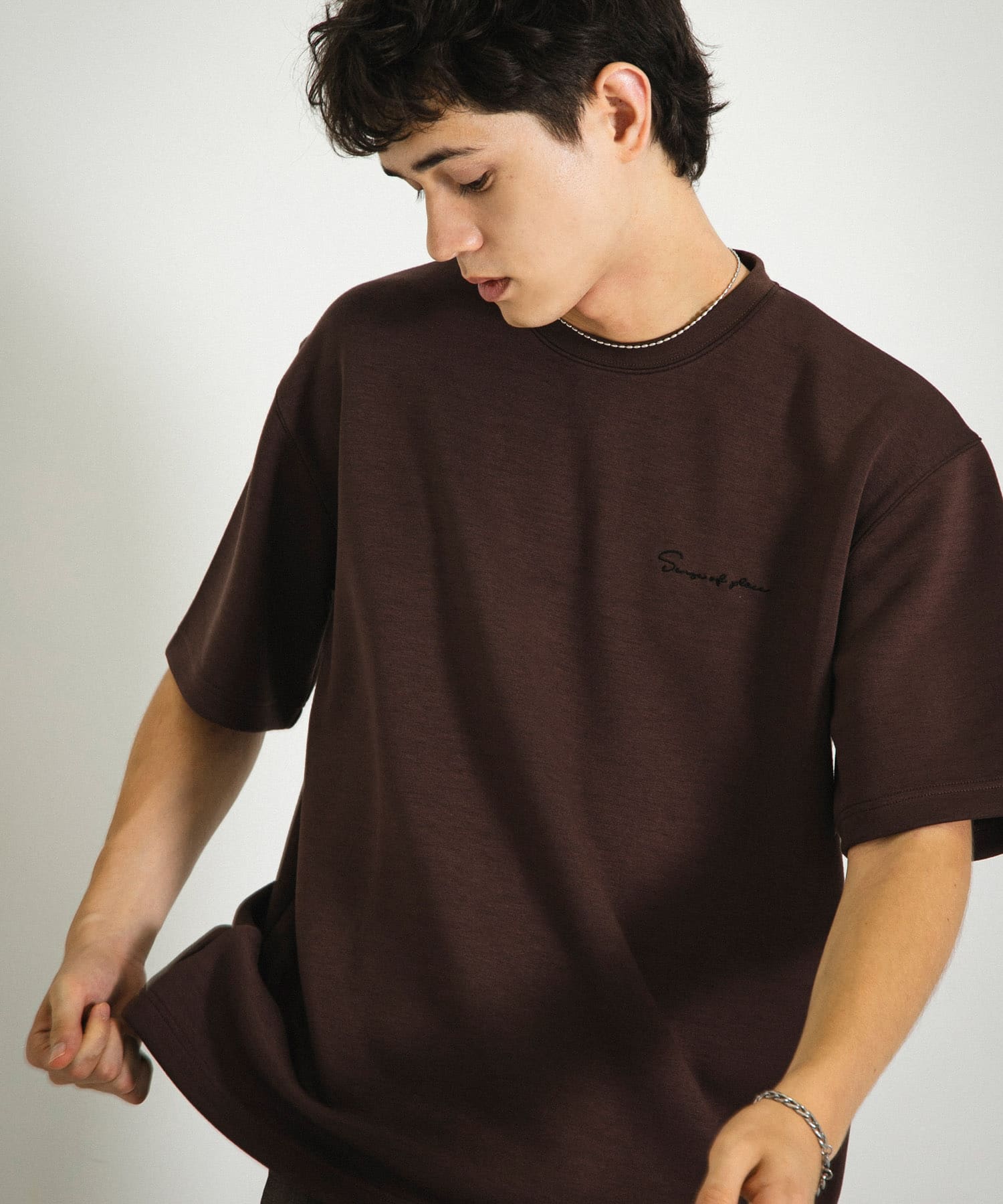 『一部WEB限定カラー』『ユニセックス』シシュウダンボールポンチショートスリーブTシャツ