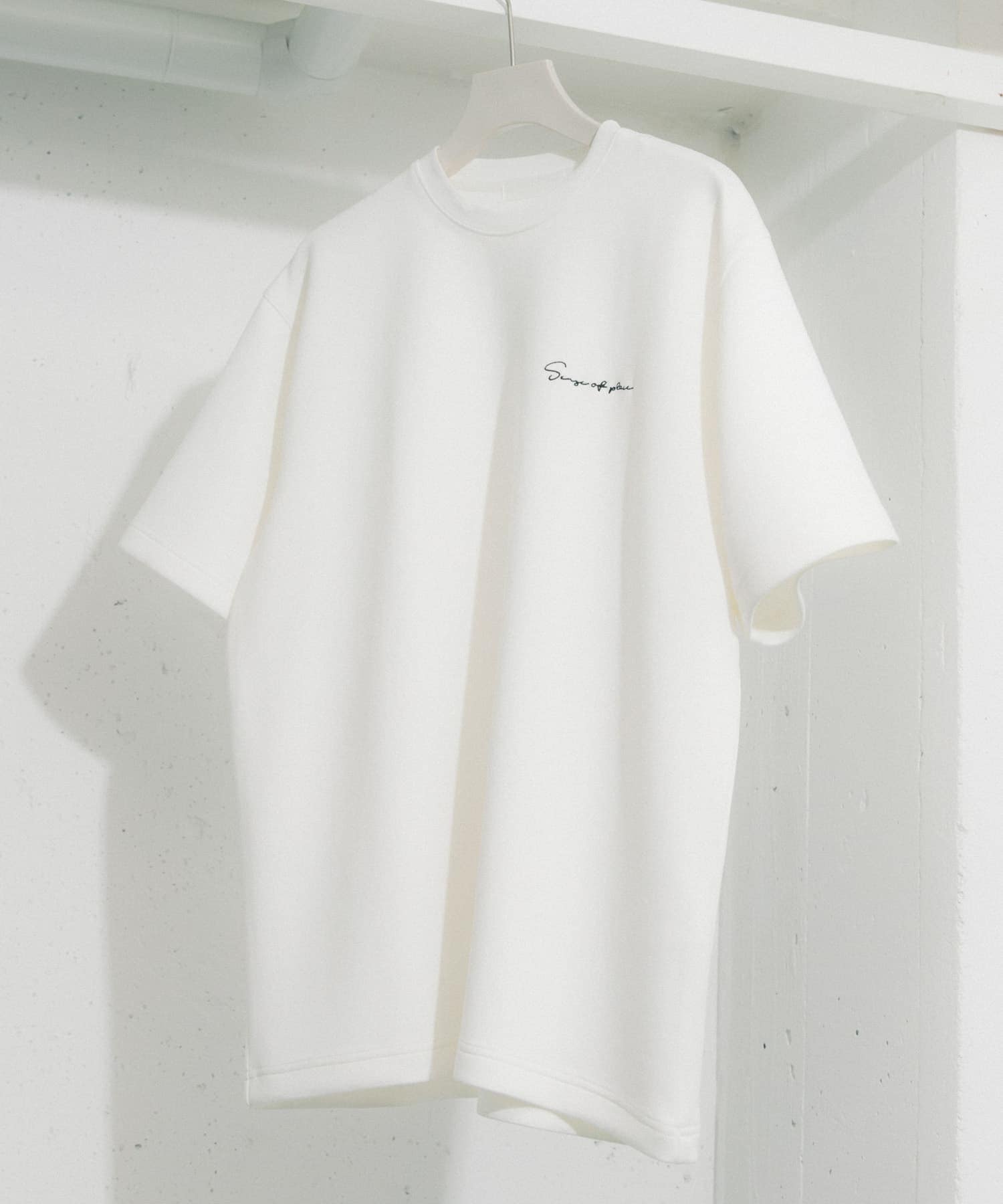 『一部WEB限定カラー』『ユニセックス』シシュウダンボールポンチショートスリーブTシャツ WHITE M