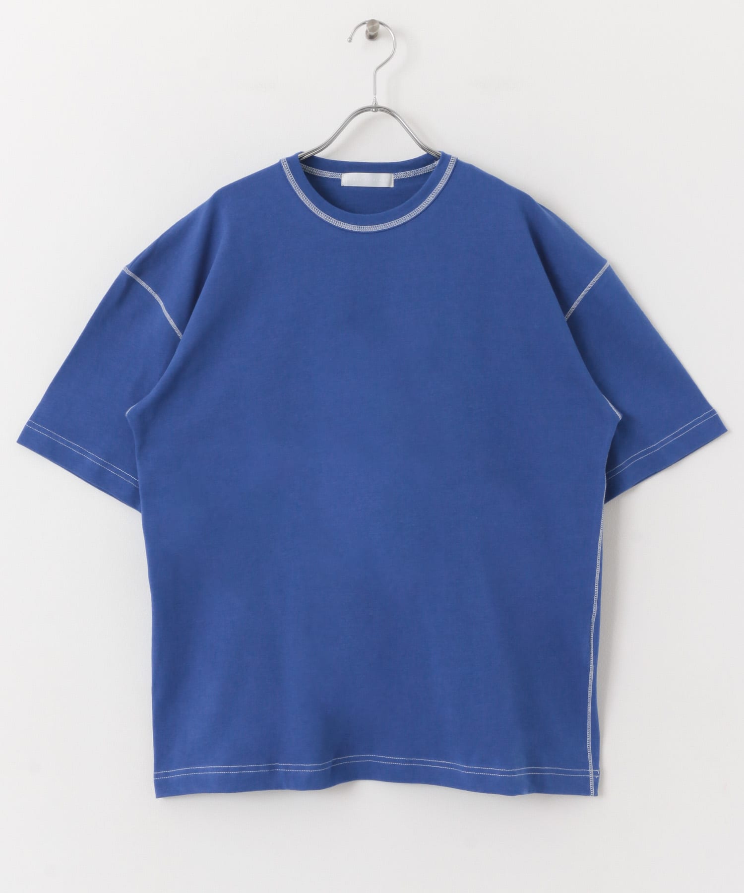 BLU×WHT