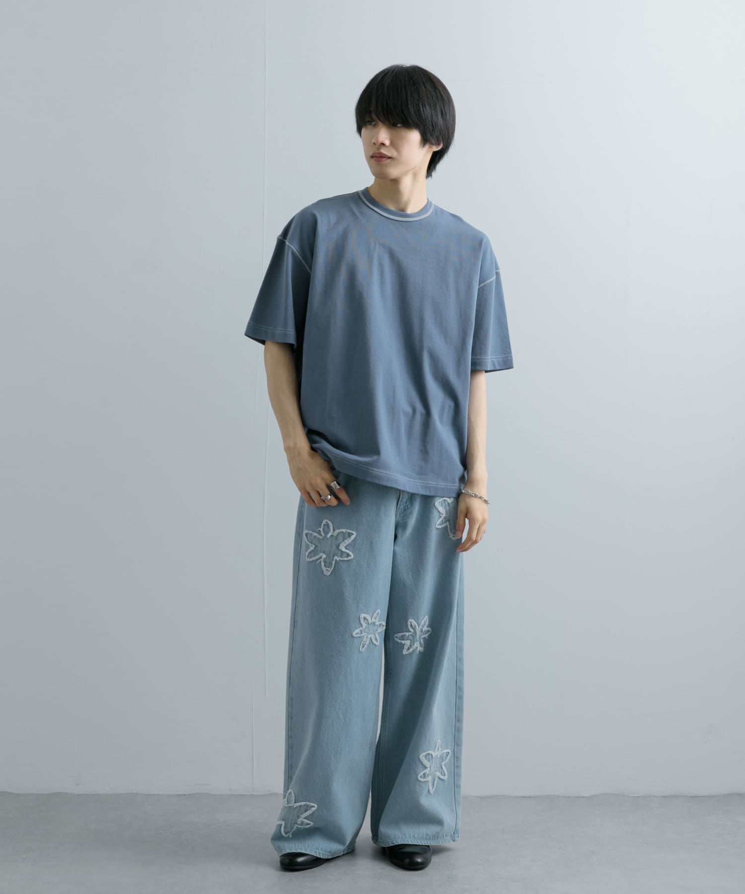 L.BLU×WHT
