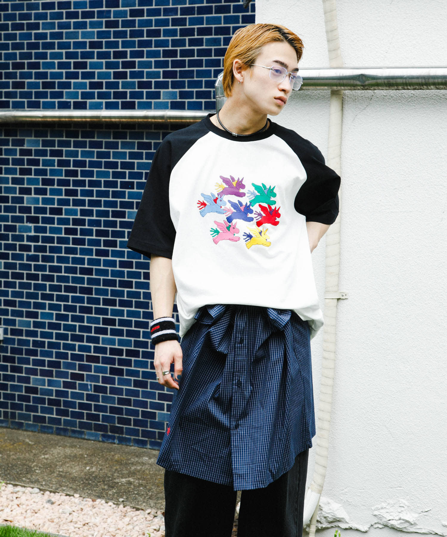 WHT×BLK
