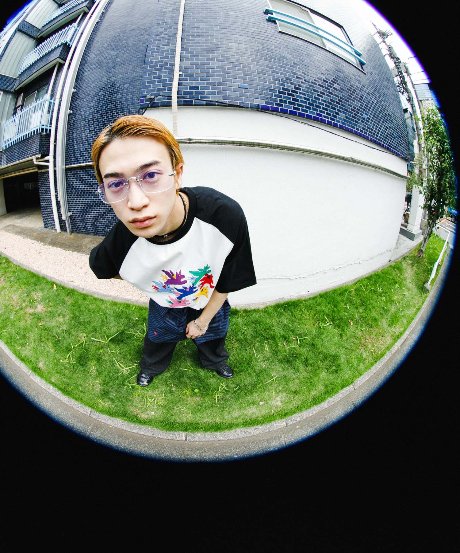 WHT×BLK
