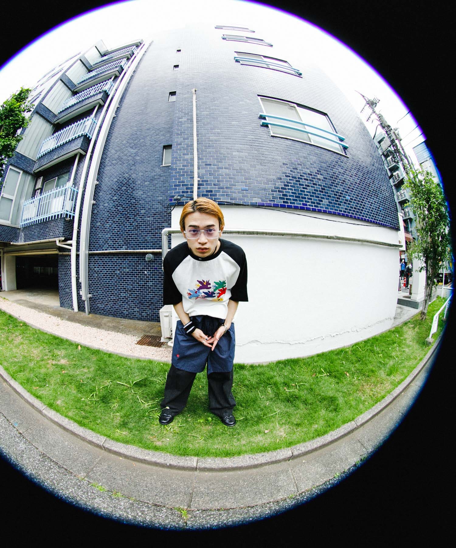 WHT×BLK