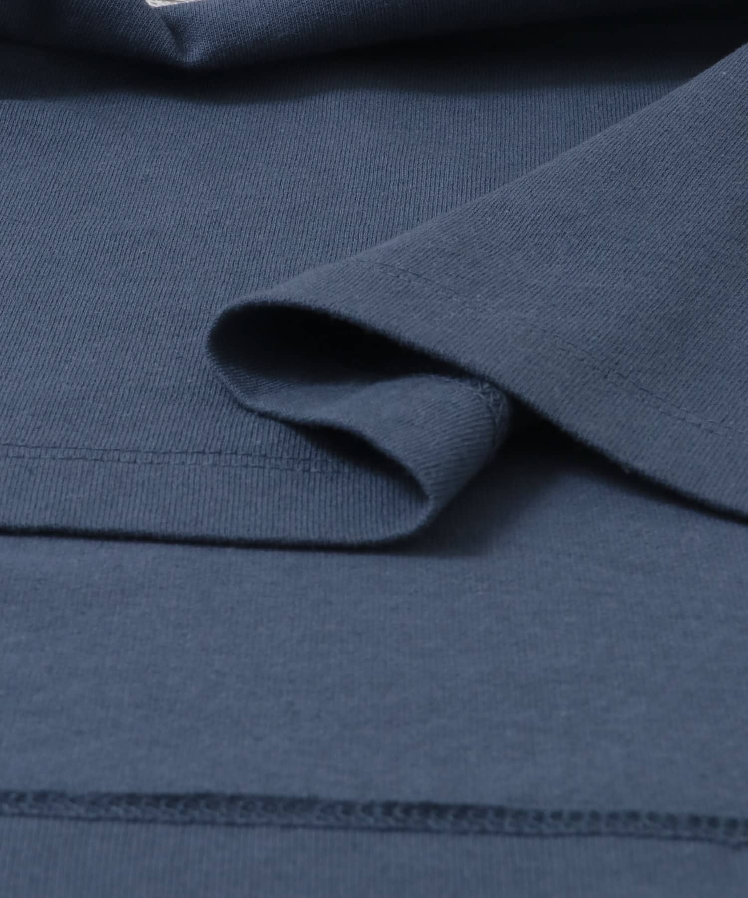 フォトグラフィックTシャツ A BLUE M