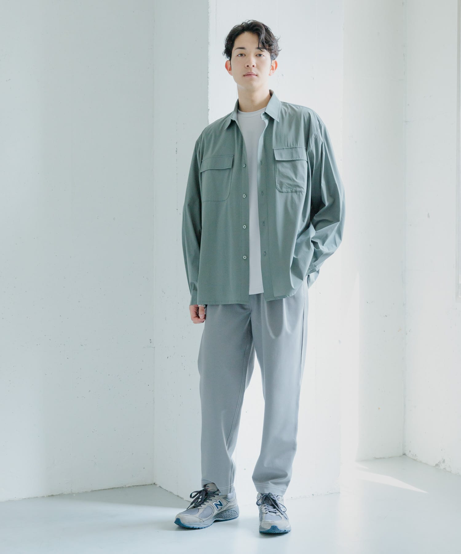 KHAKI