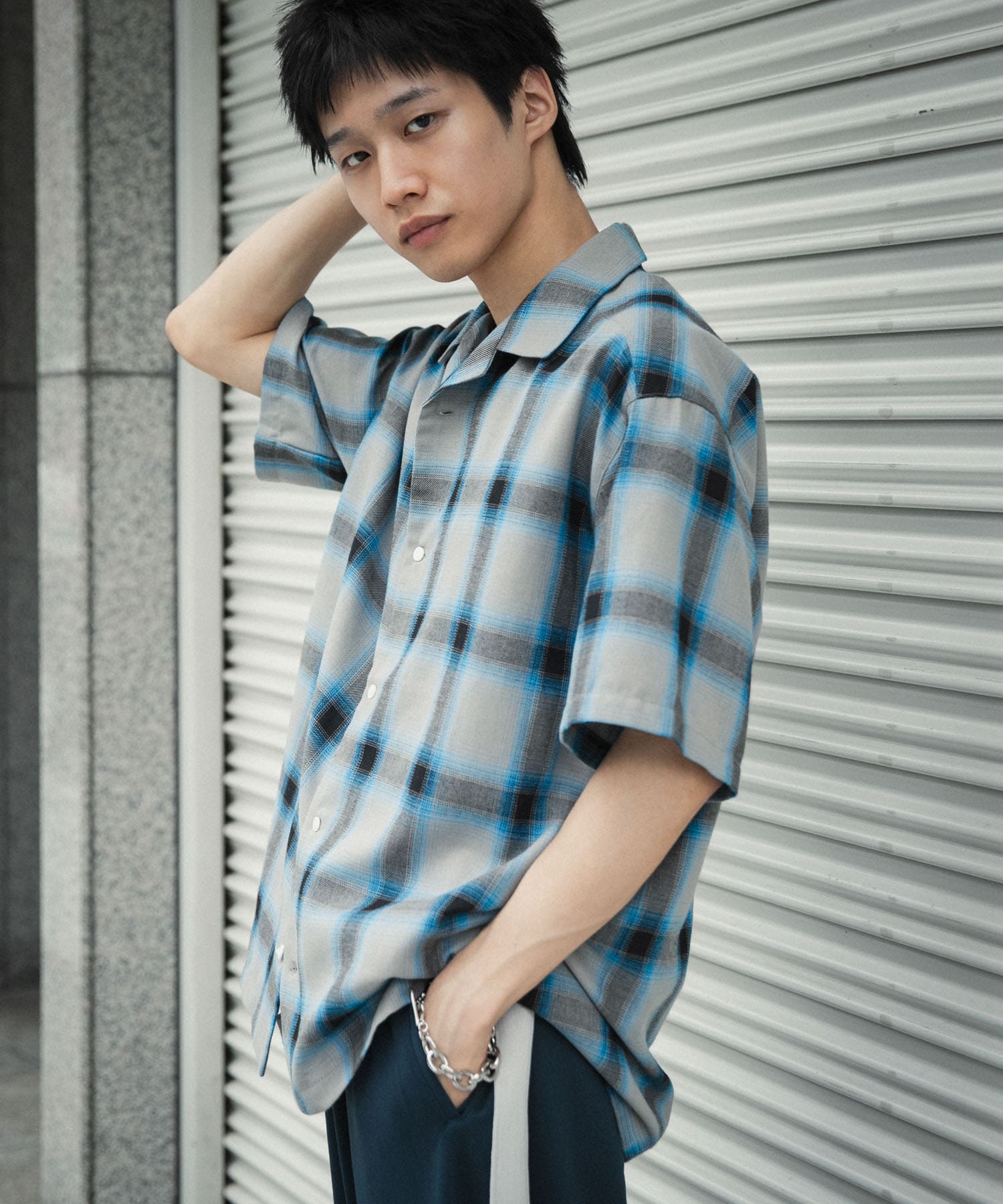 GRY×BLUE