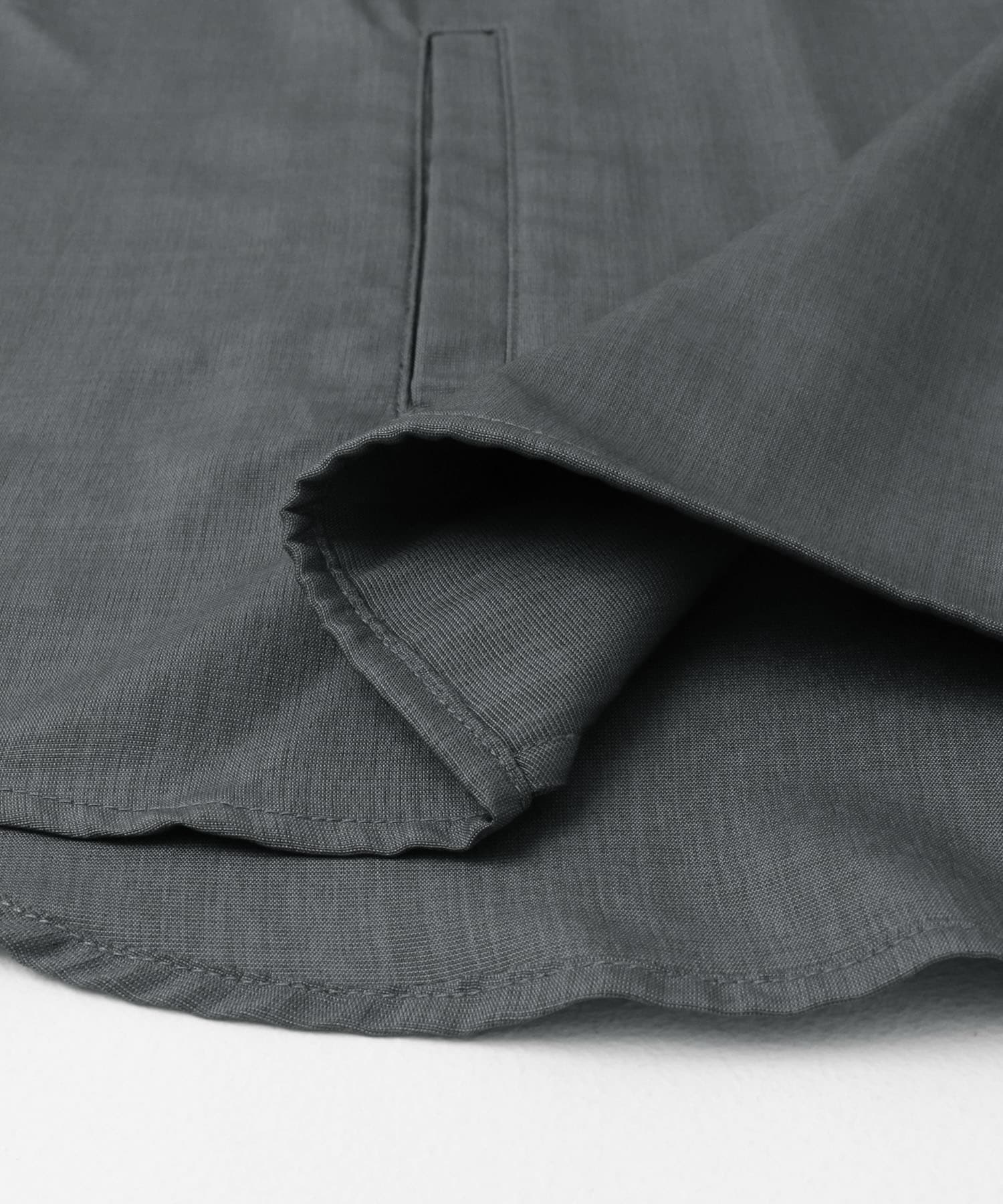 ノーカラールーズシャツ(5分袖) CHARCOAL M