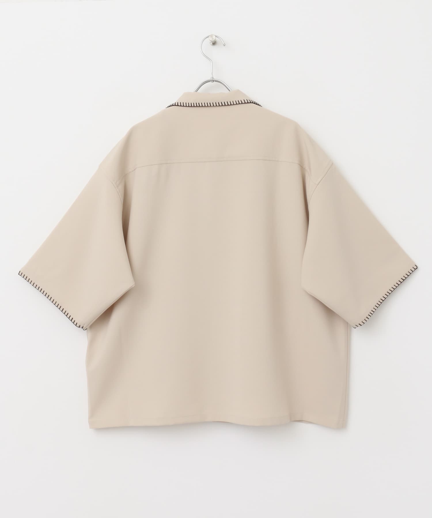 ブランケットステッチショートスリーブシャツ BEG×BLK M