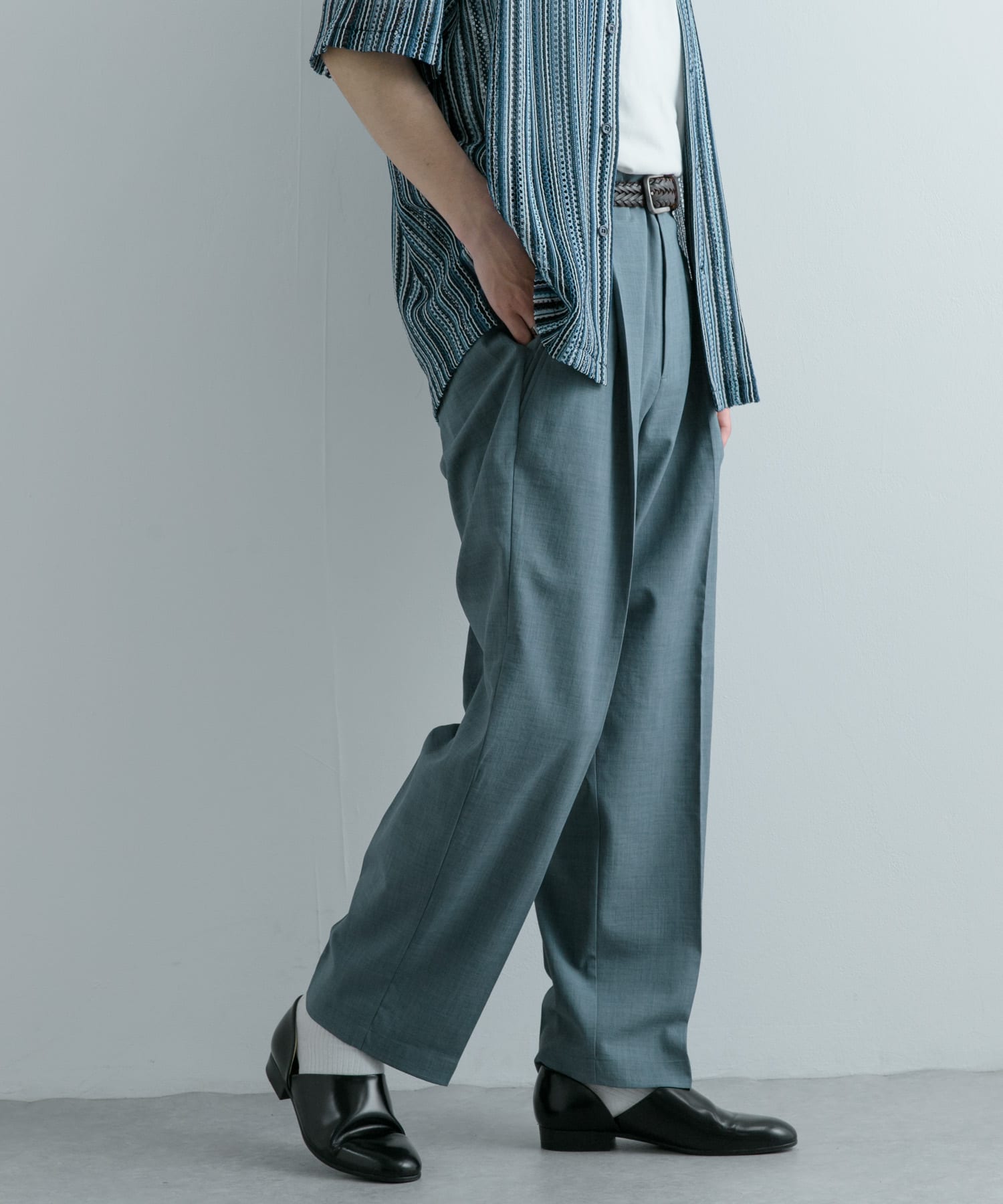 セットアップ対応』 『UR TECH DRYLUXE』リネンライクテーパードパンツ