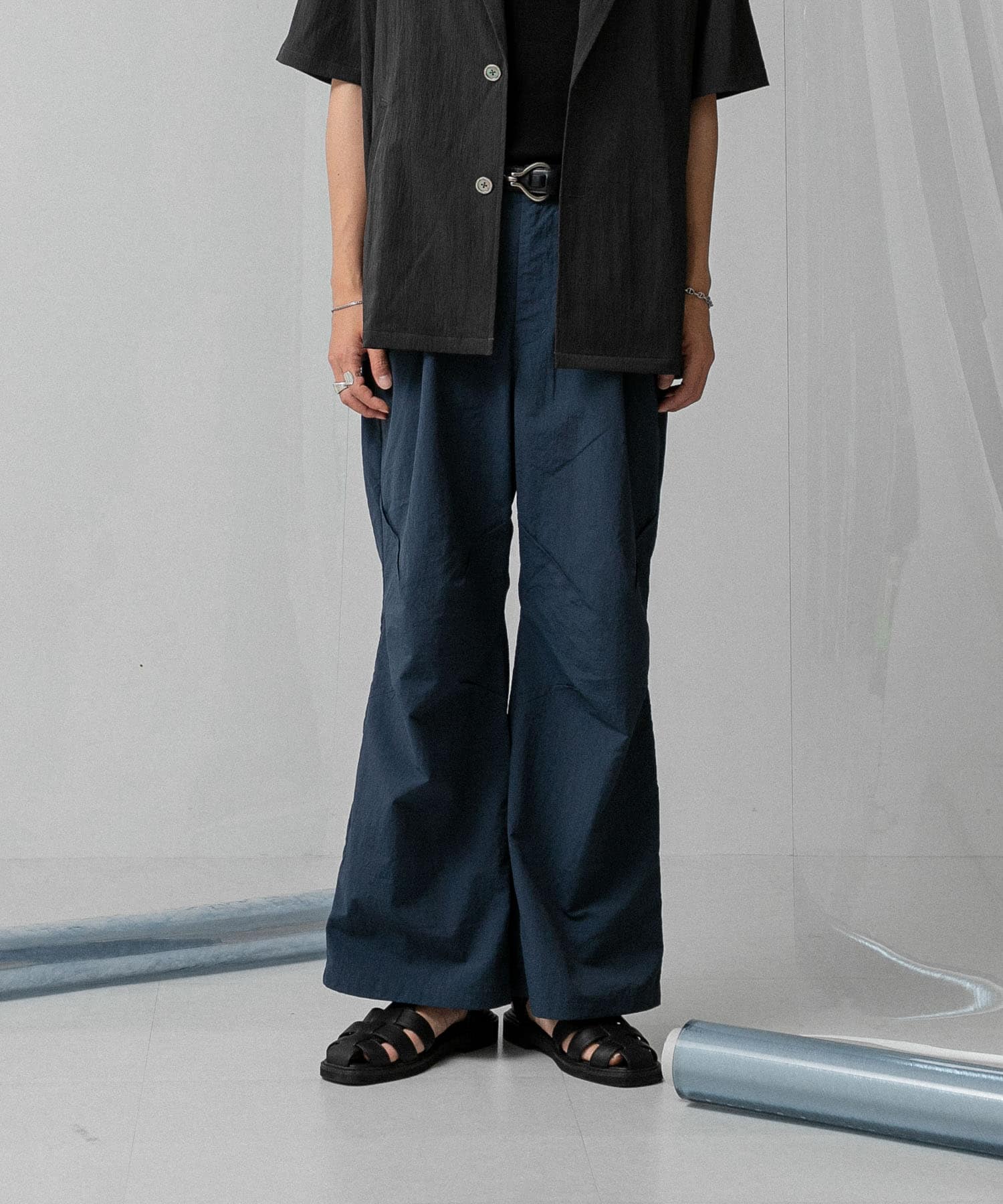 SMOKE BLUE