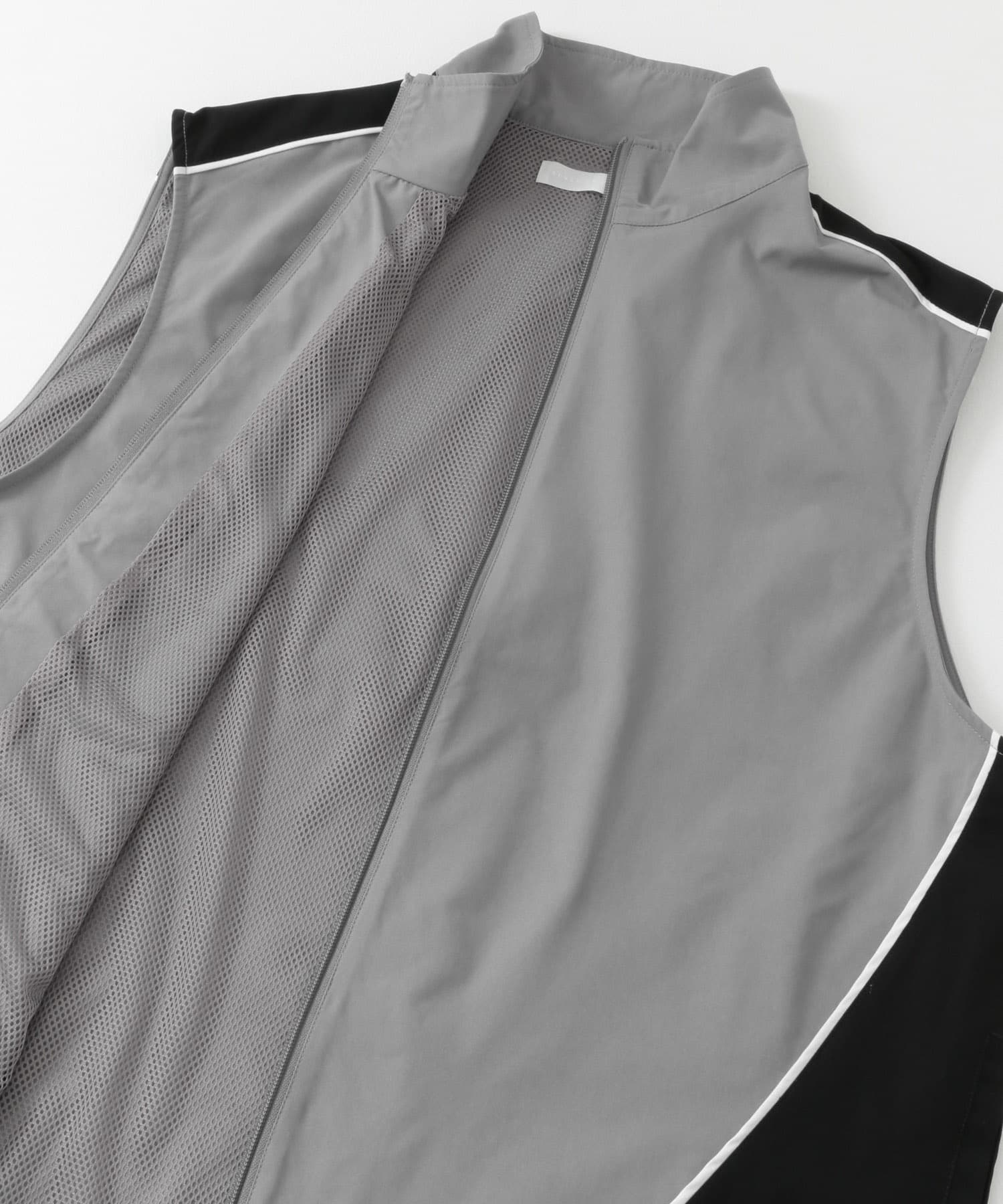 『セットアップ対応』 ブロックドトラックベスト GRY×BLK M