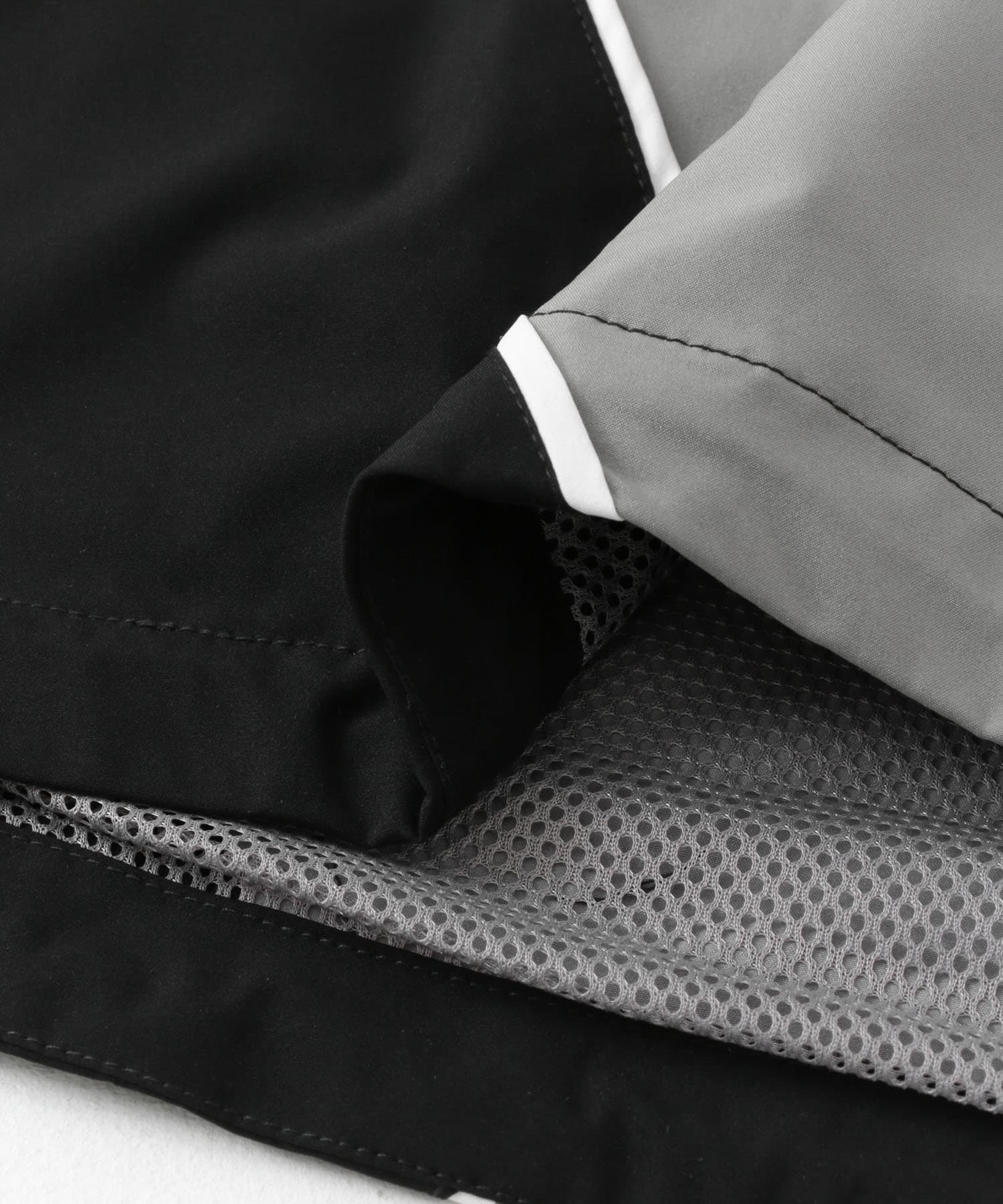 『セットアップ対応』 ブロックドトラックベスト GRY×BLK M