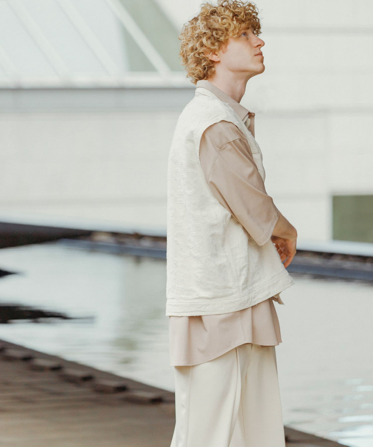 IVORY