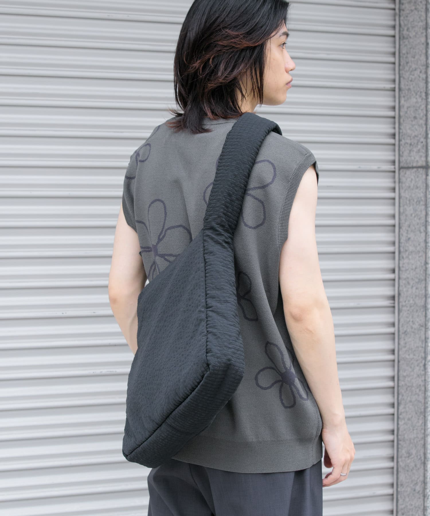 パデッドビッグショルダーB BLACK one