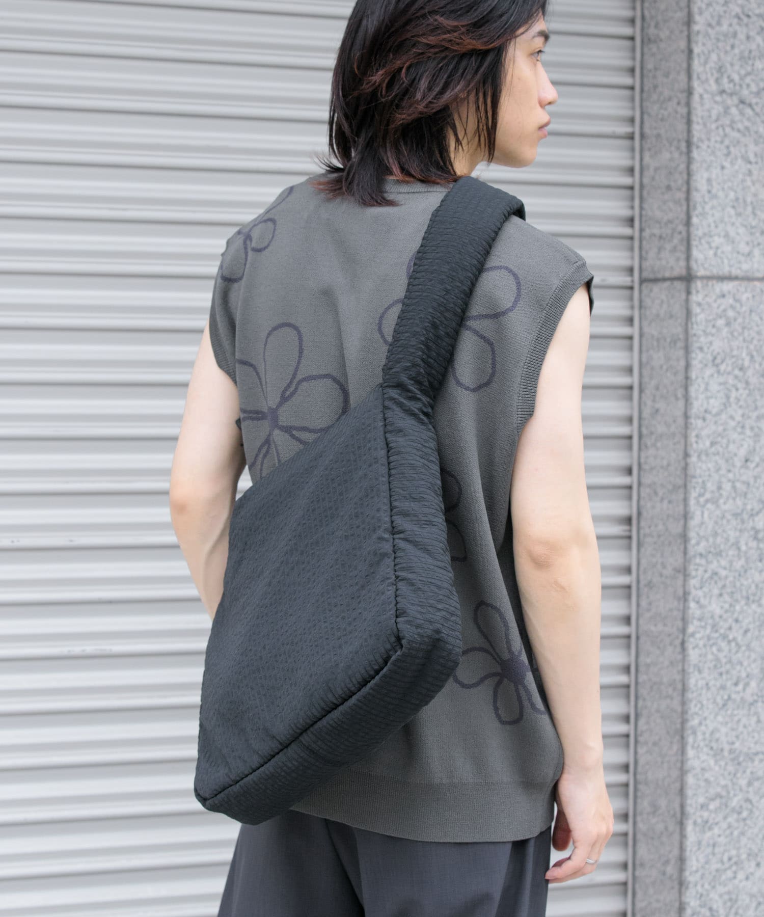 パデッドビッグショルダーB BLACK one
