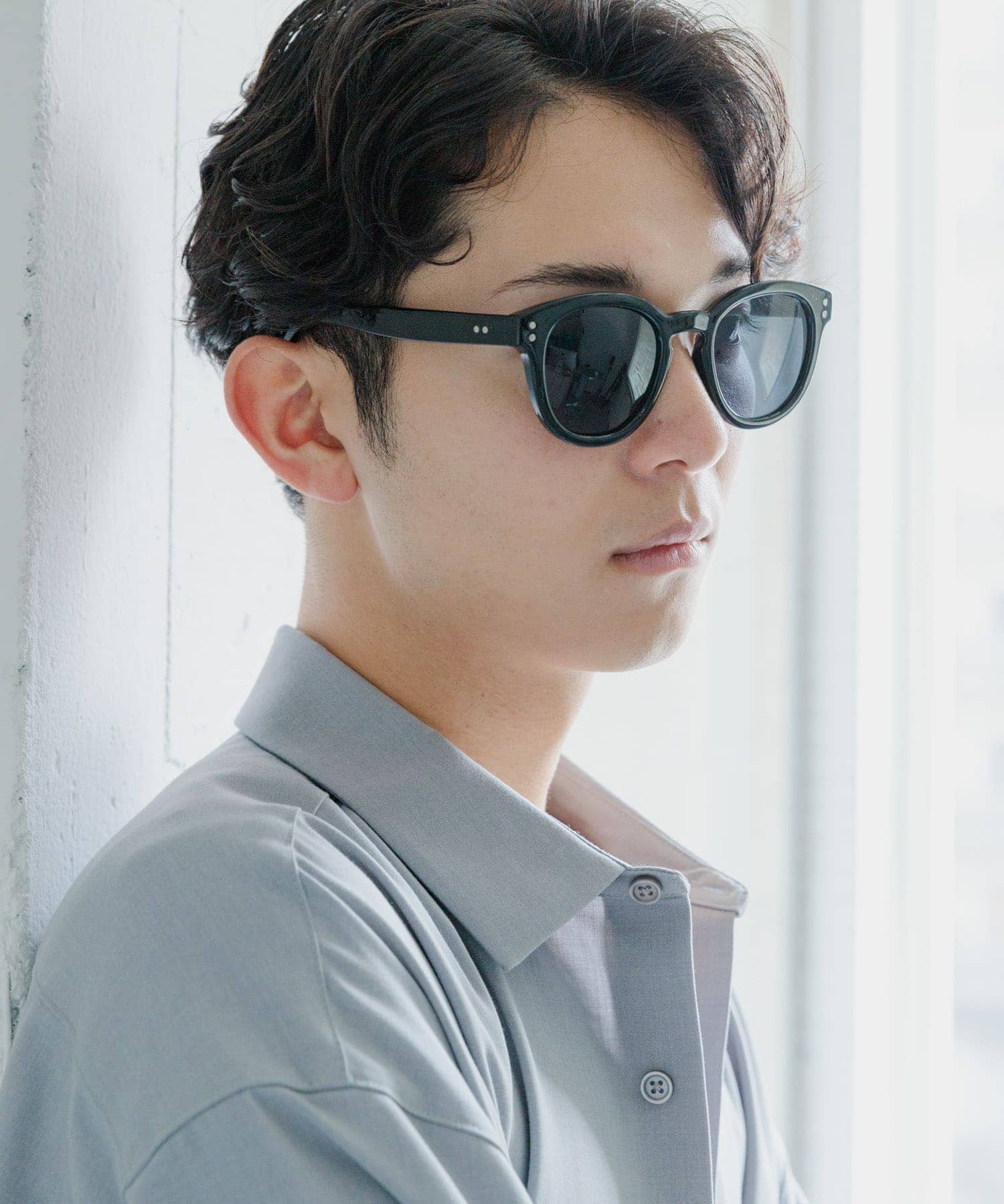 『ユニセックス』ボストンサングラス BLACK one