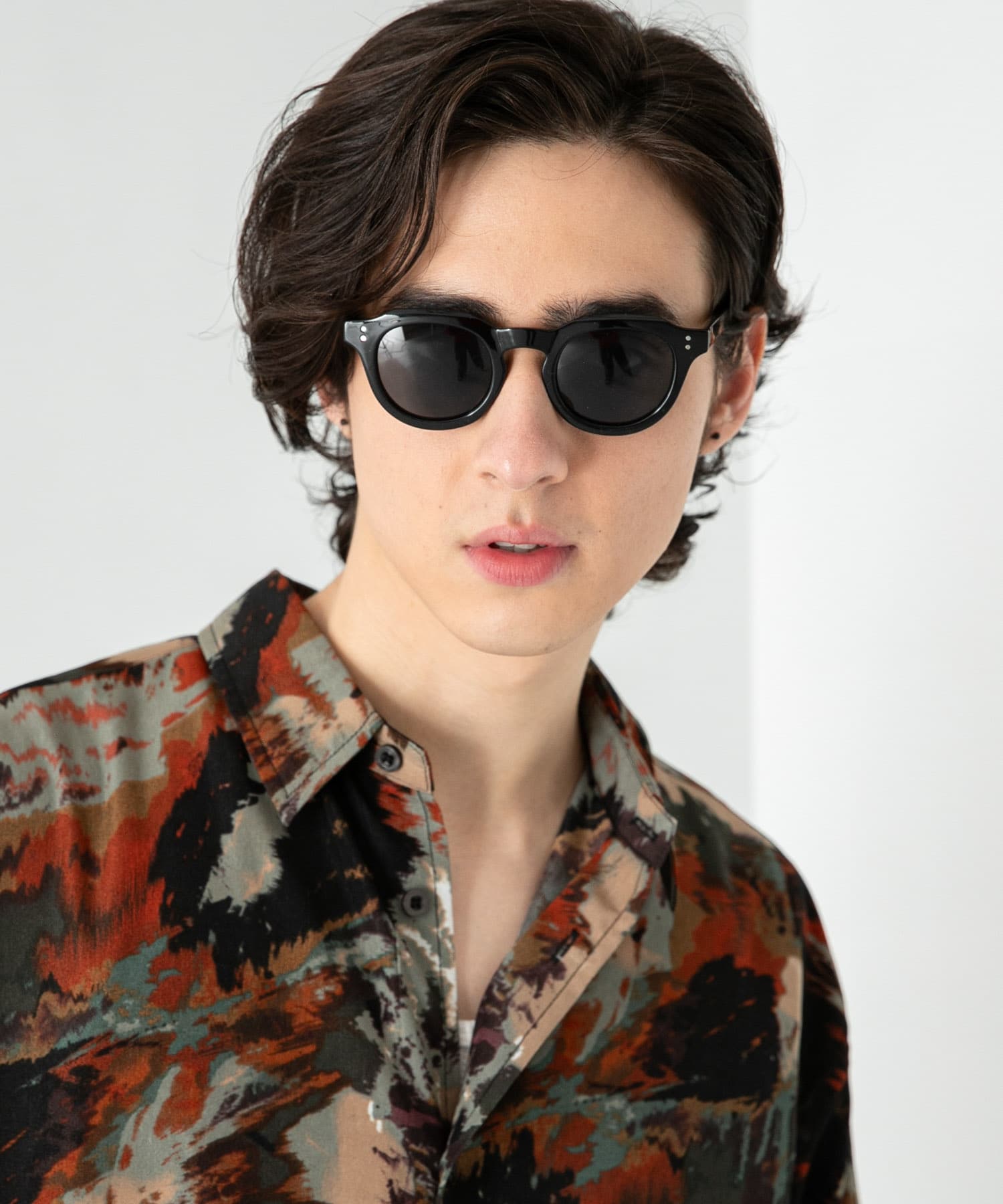 『ユニセックス』クラウンパントサングラス BLACK one