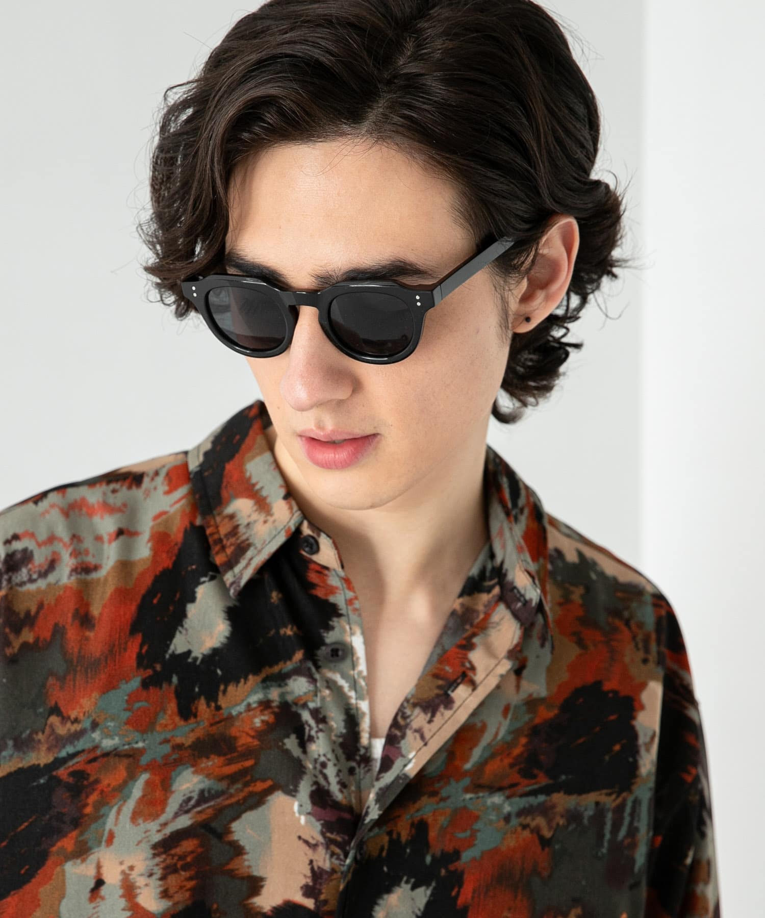 『ユニセックス』クラウンパントサングラス BLACK one