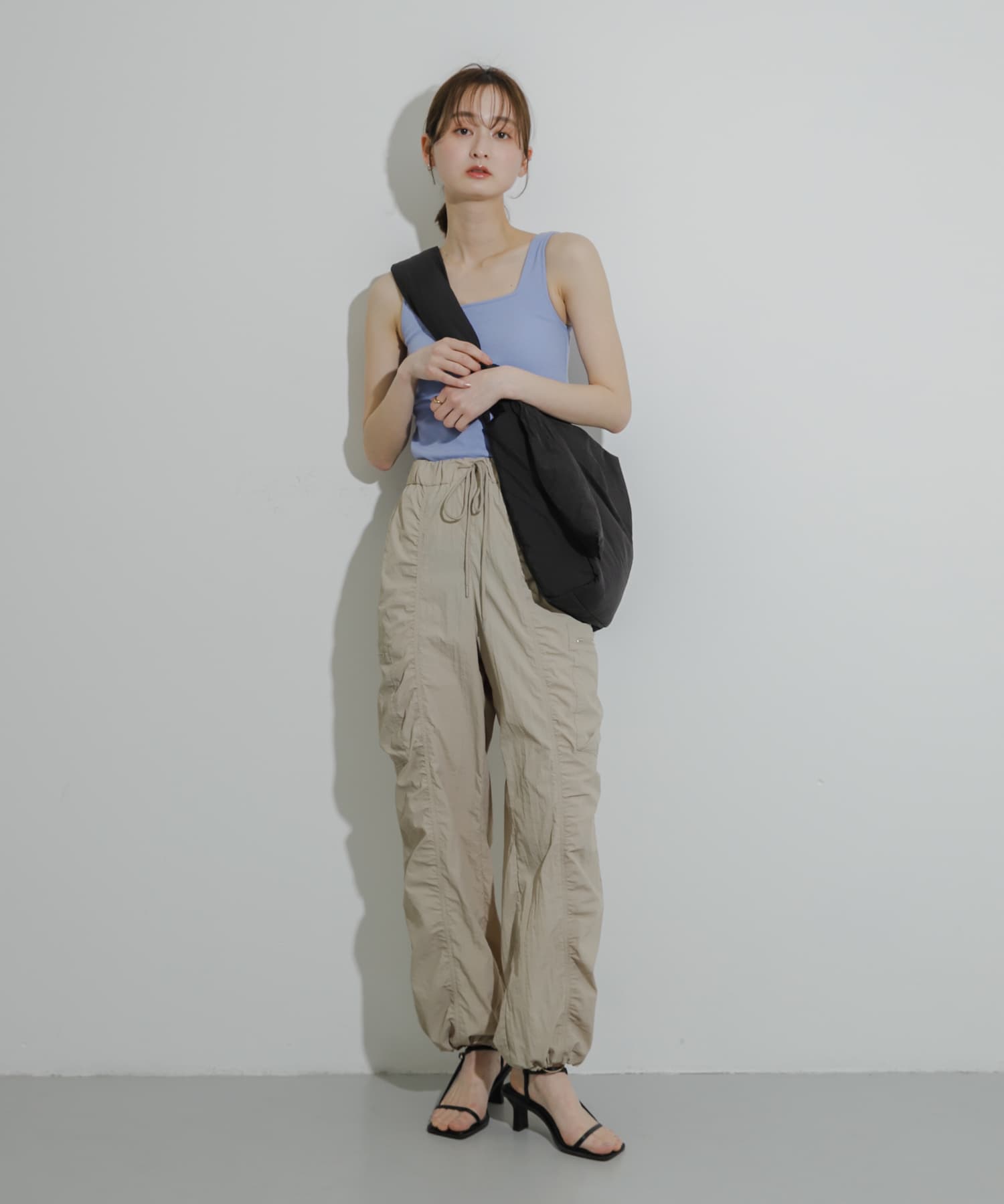 身長：169cm サイズ：one