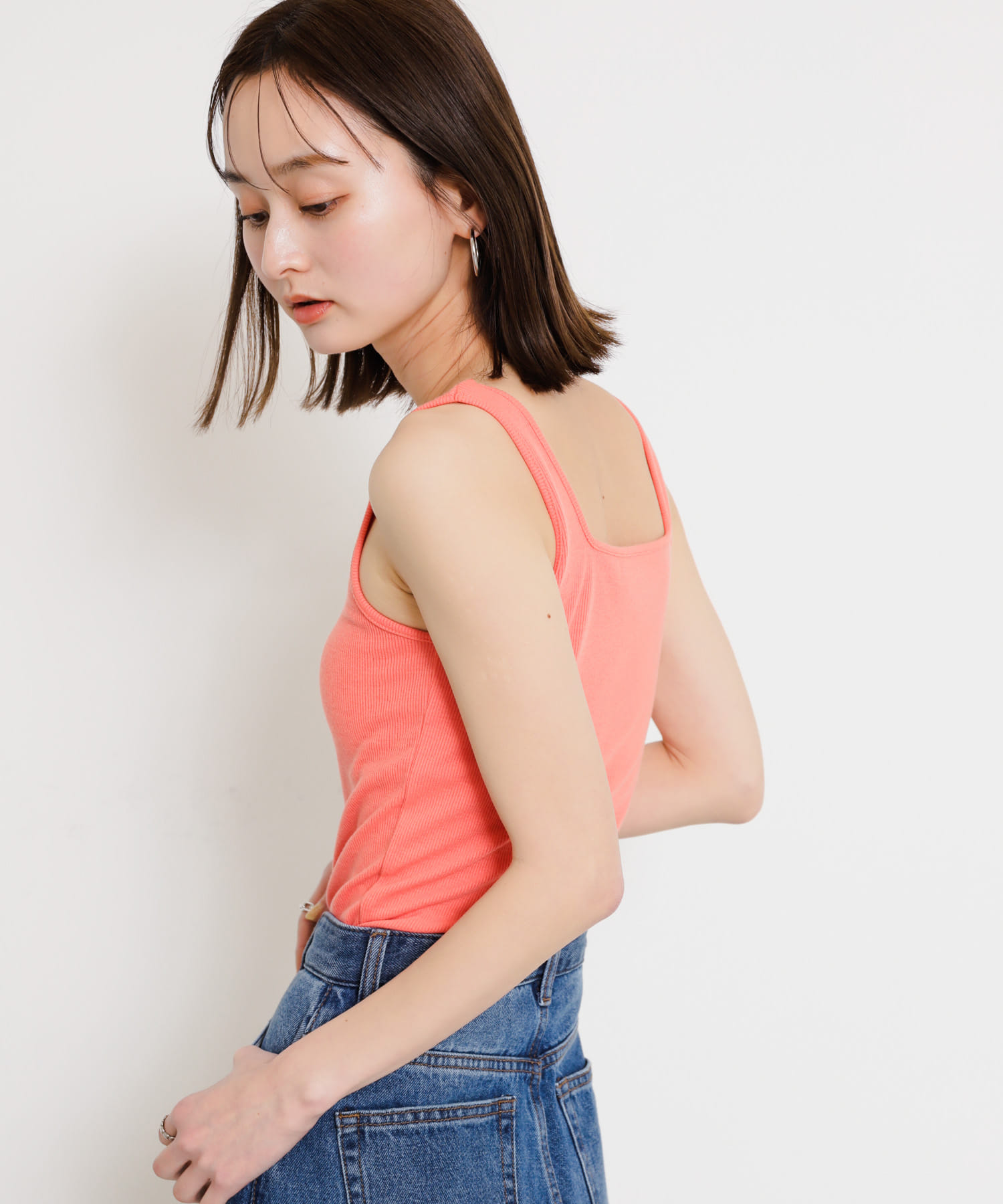 身長：169cm サイズ：one